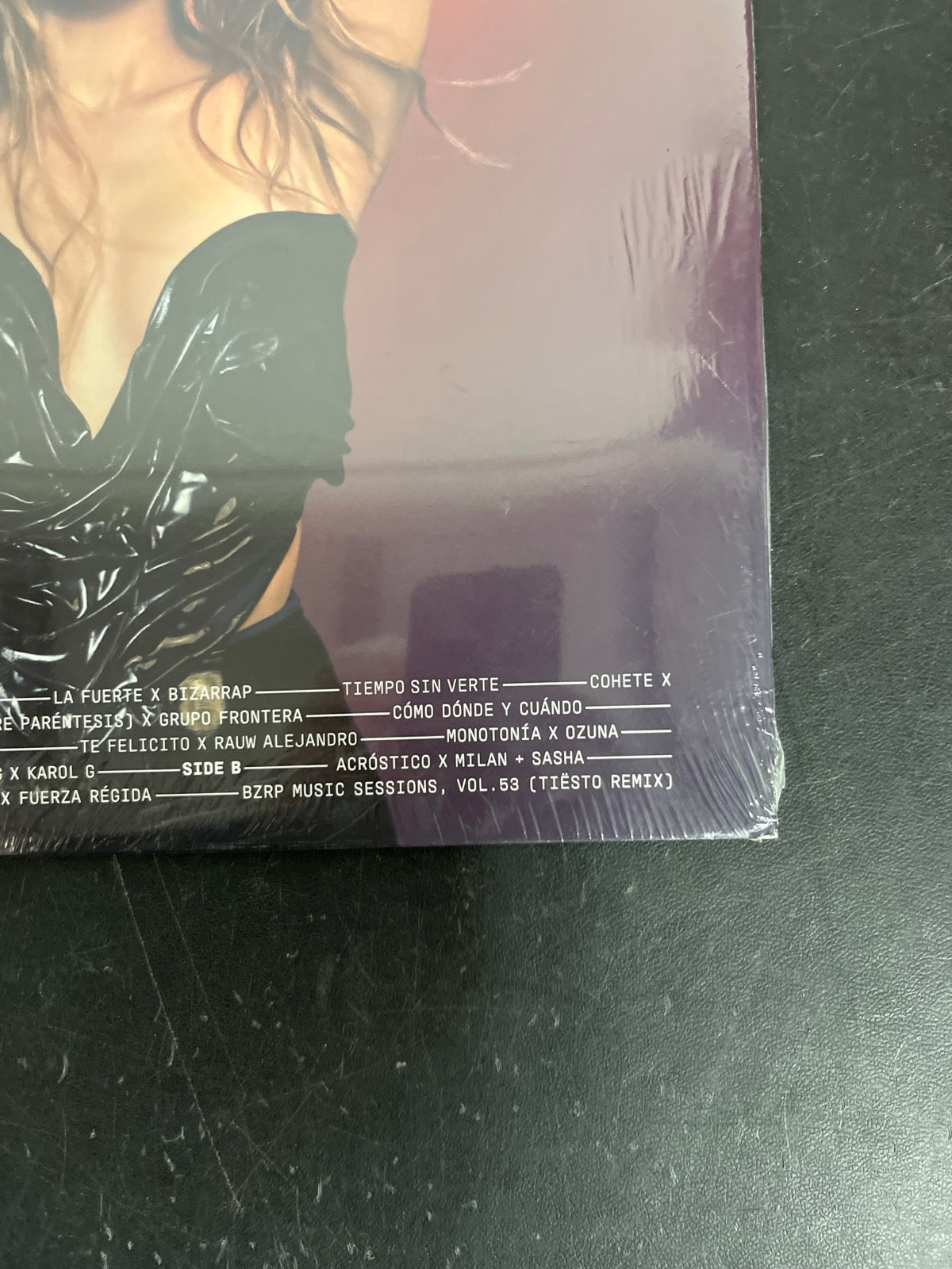 BACK_BR - Shakira - Las Mujeres Ya No Lloran LE Red Vinyl USED NOT TESTED