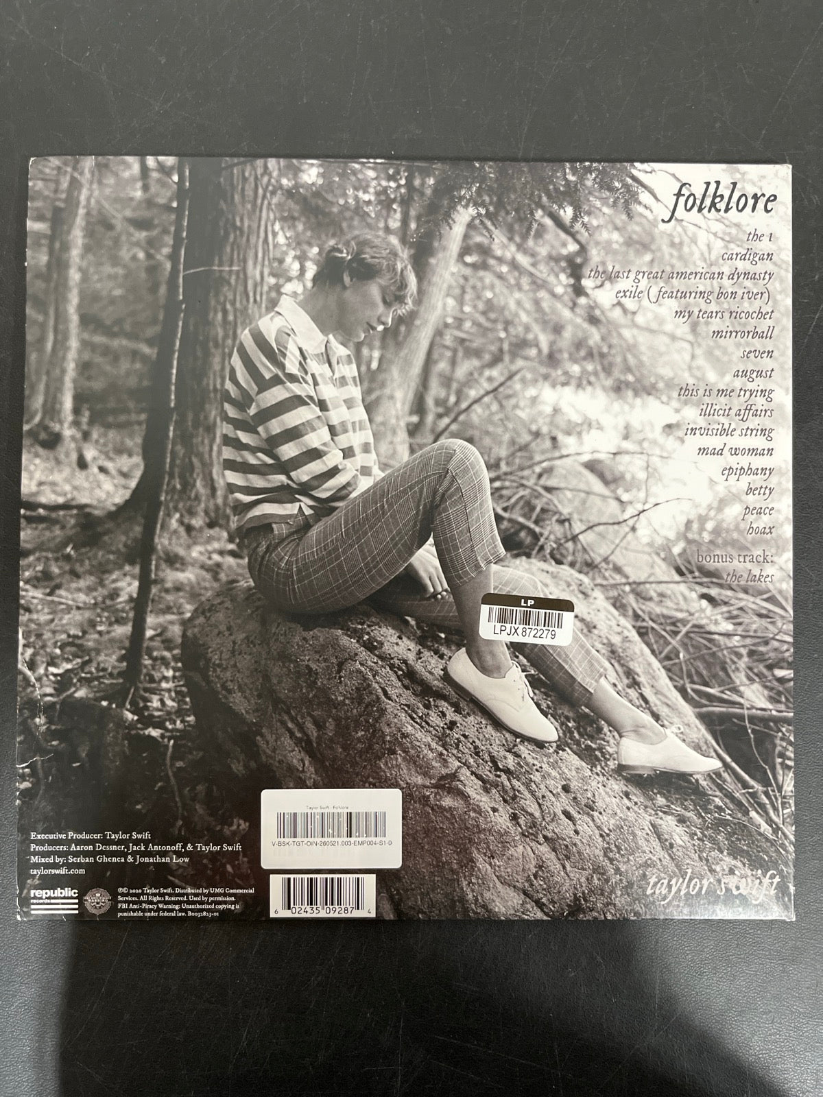 BACK - Taylor Swift - Folklore LE Red Etched Vinyl USED NOT TESTED