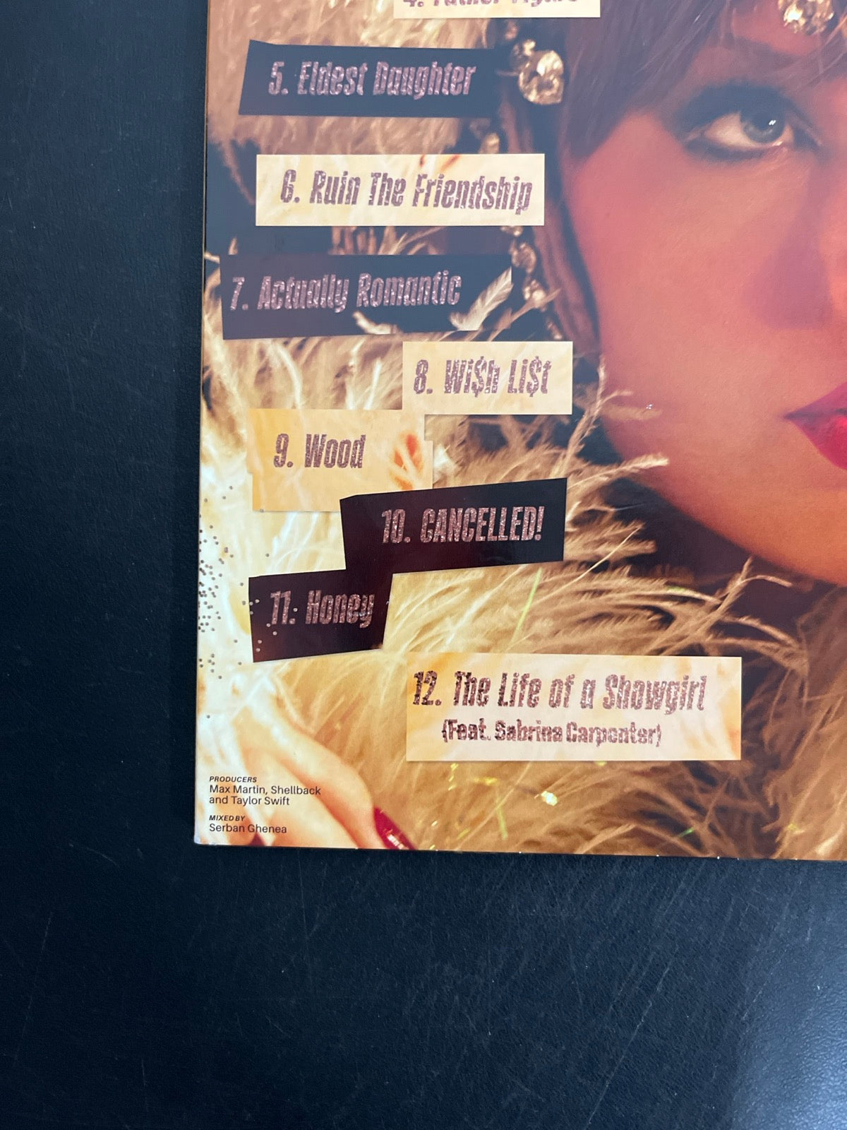 BACK_BL - Taylor Swift - The Life of a ... LE Pink Yellow Vinyl USED NOT TESTED