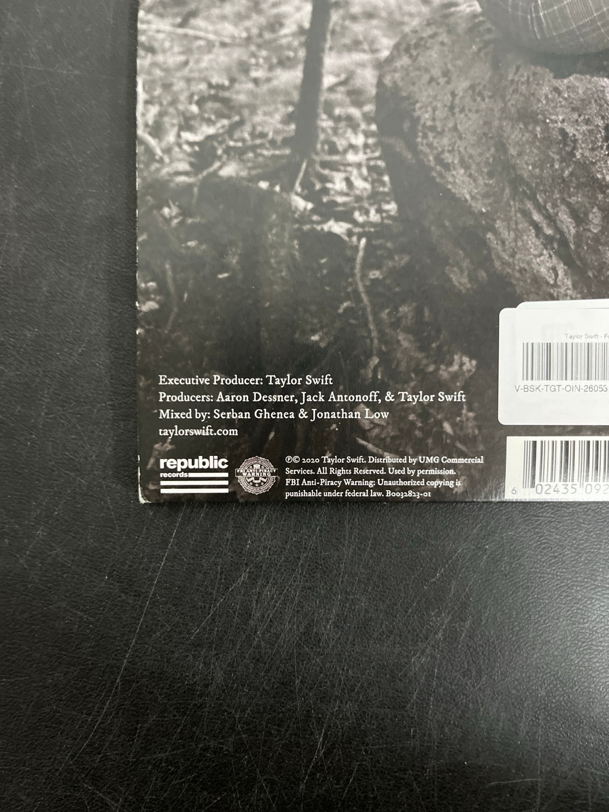 BACK_BL - Taylor Swift - Folklore LE Red Etched Vinyl USED NOT TESTED