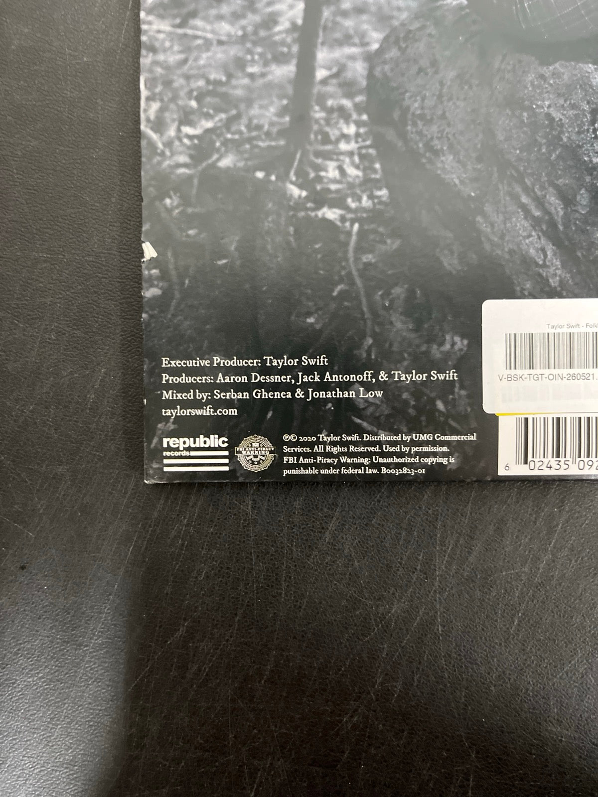 BACK_BL - Taylor Swift - Folklore LE Red Etched Vinyl USED NOT TESTED