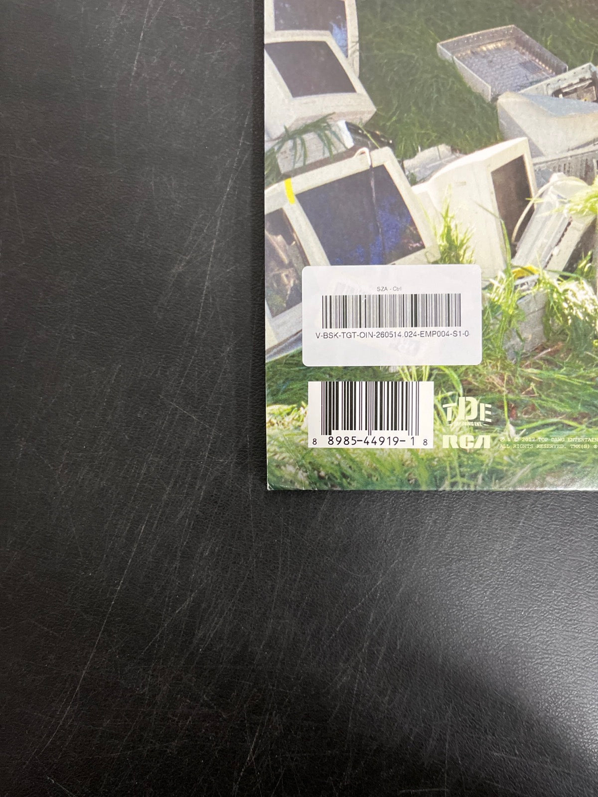 BACK_BL - SZA - Ctrl LE Translucent Green Vinyl USED NOT TESTED