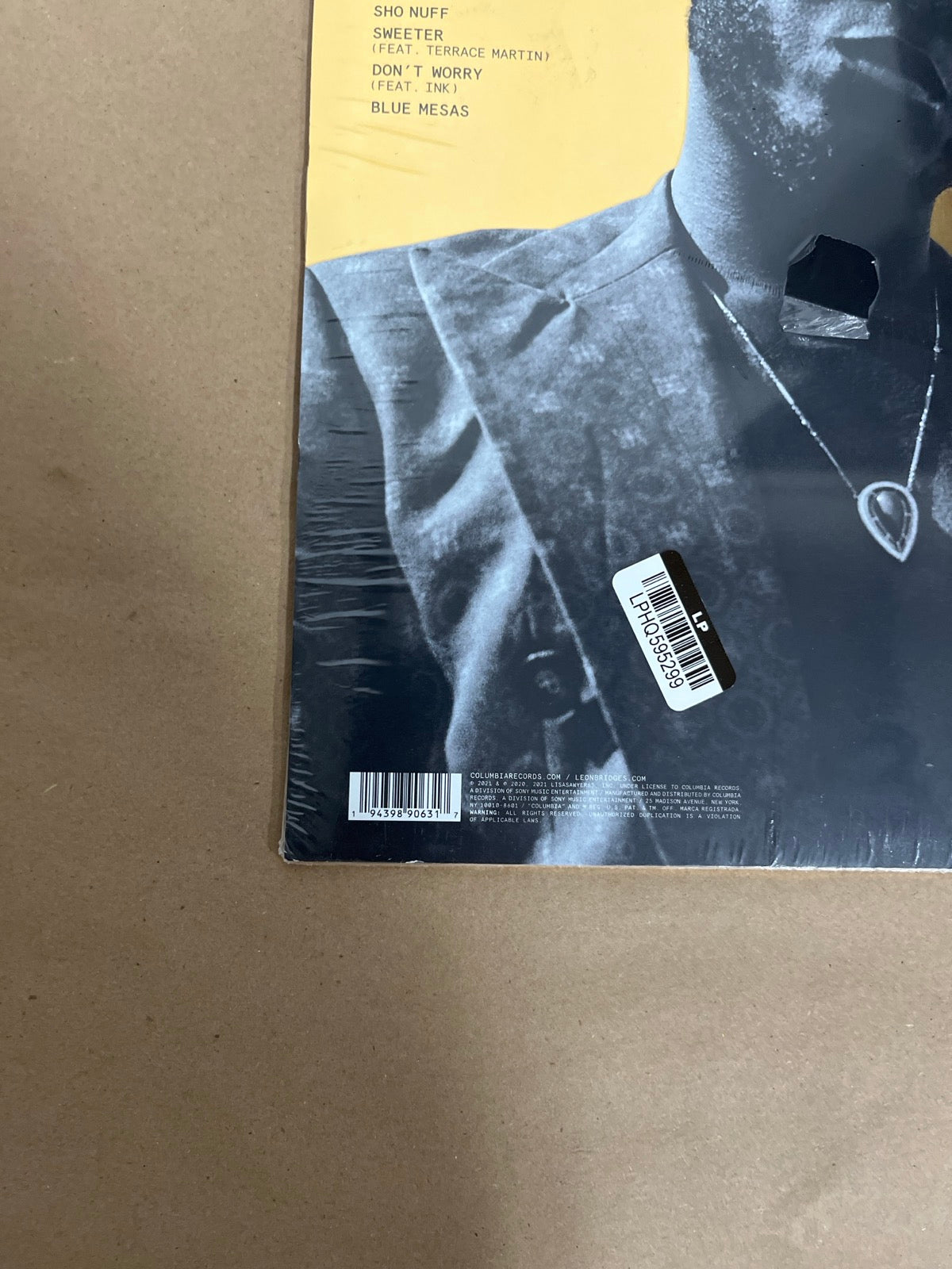 BACK_BL - Leon Bridges - Gold-Diggers Sound LE Gold Vinyl USED NOT TESTED