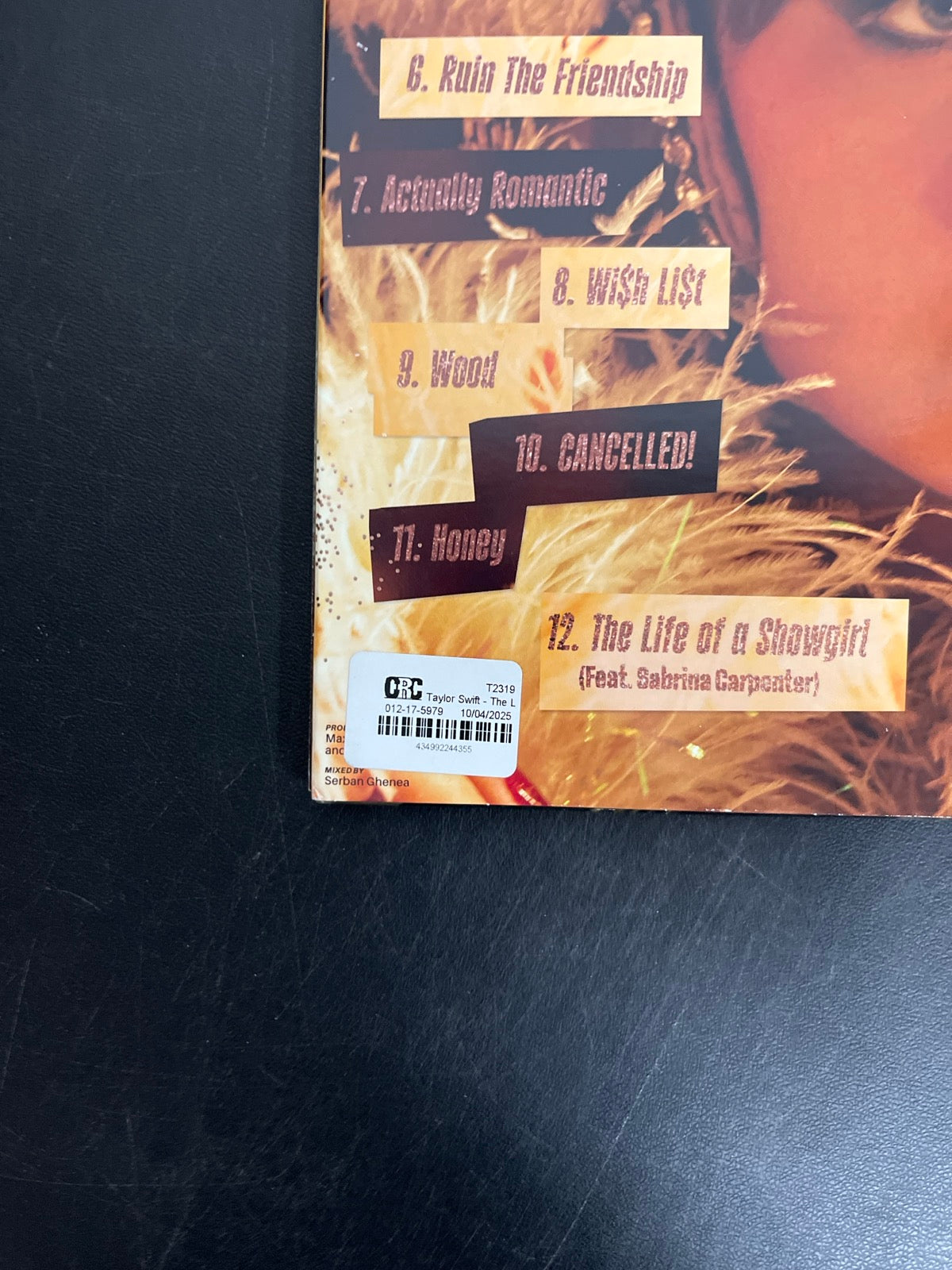 BACK_BL - Taylor Swift - The Life of a ... LE 180gm Pink Yellow Vinyl USED NOT TESTED