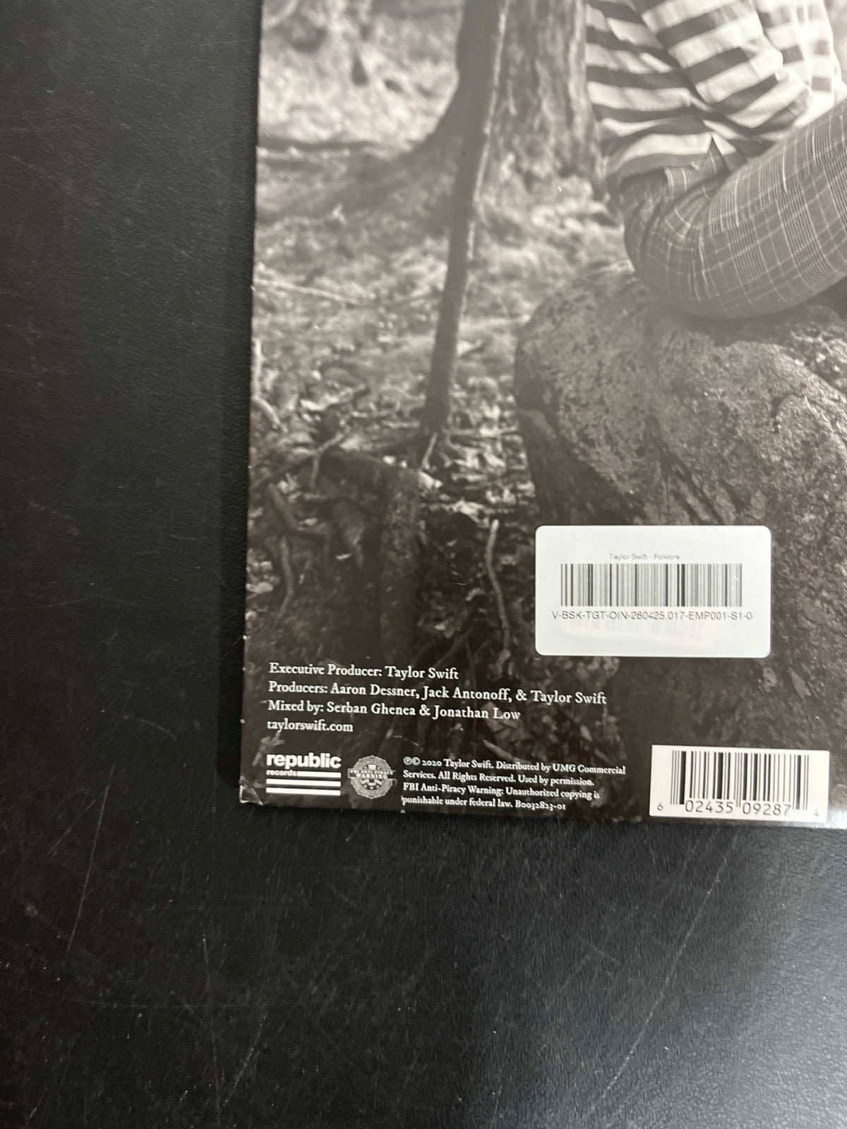 BACK_BL - Taylor Swift - Folklore LE Red Etched Vinyl USED NOT TESTED