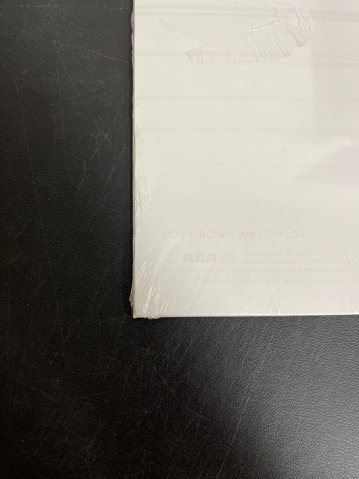 BACK_BL - Foo Fighters - But Here We Are LE Etched Vinyl USED NOT TESTED