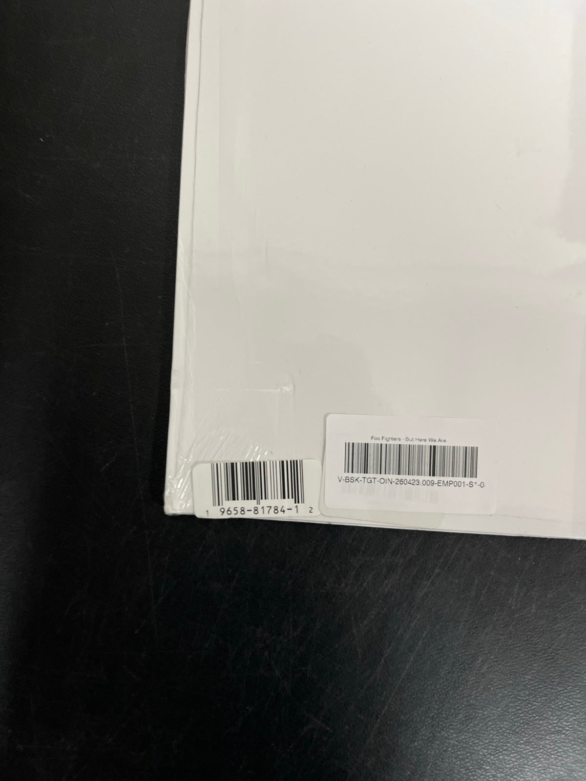 BACK_BL - Foo Fighters - But Here We Are LE Etched Vinyl USED NOT TESTED