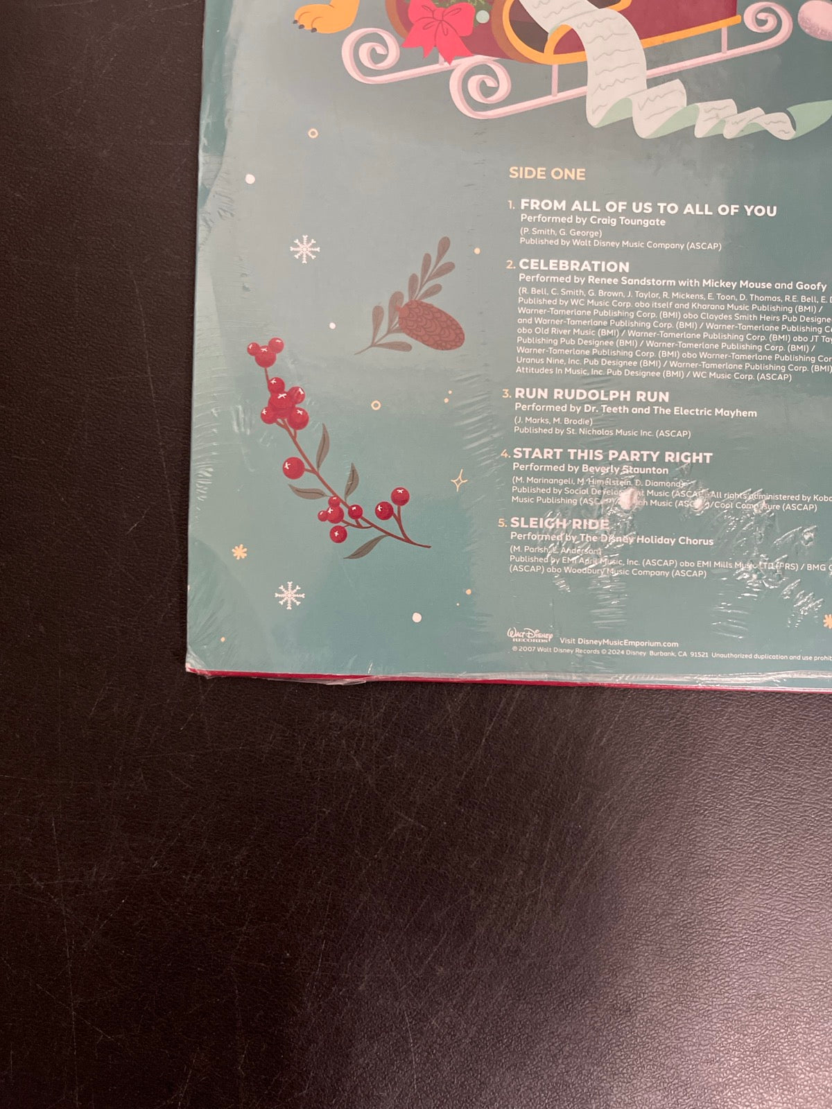 BACK_BL - Disney Holiday Celebration Green Vinyl USED NOT TESTED