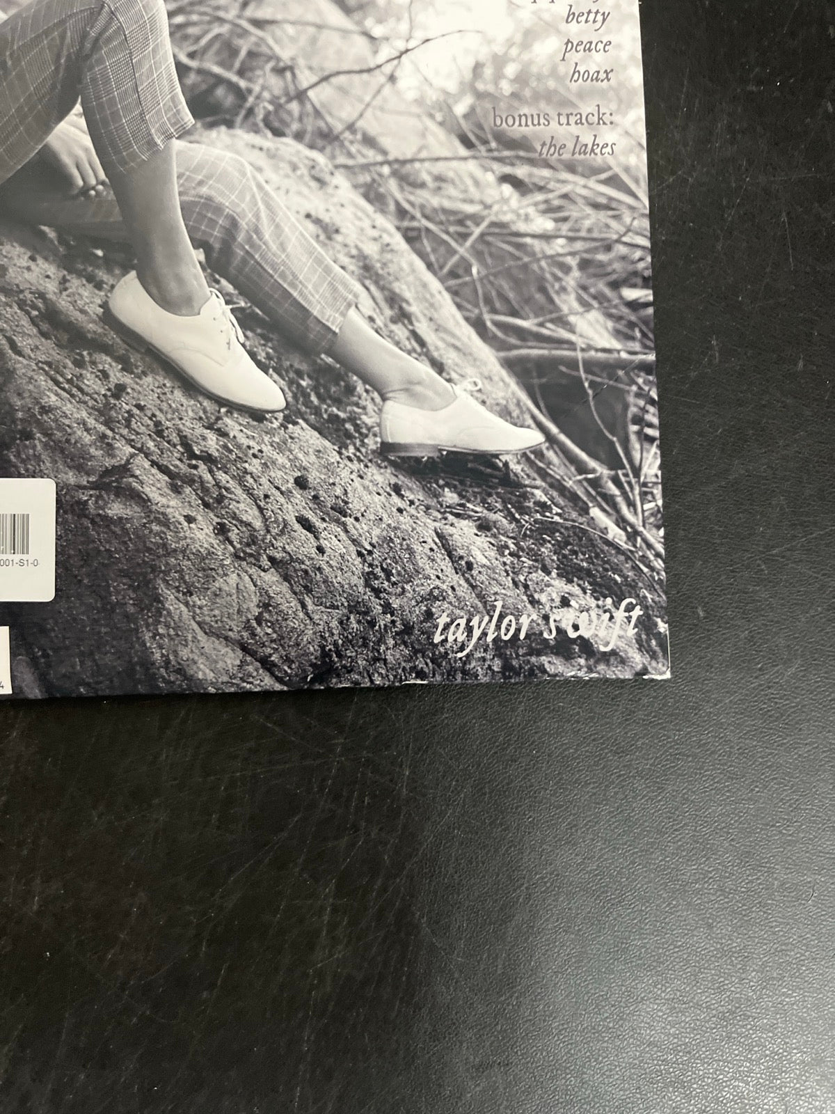 BACK_BR - Taylor Swift - Folklore LE Red Etched Vinyl USED NOT TESTED