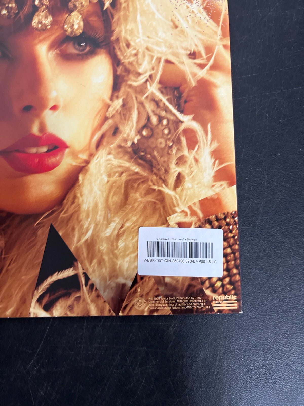 BACK_BR - Taylor Swift - The Life of a ... LE 180gm Pink Yellow Vinyl USED NOT TESTED