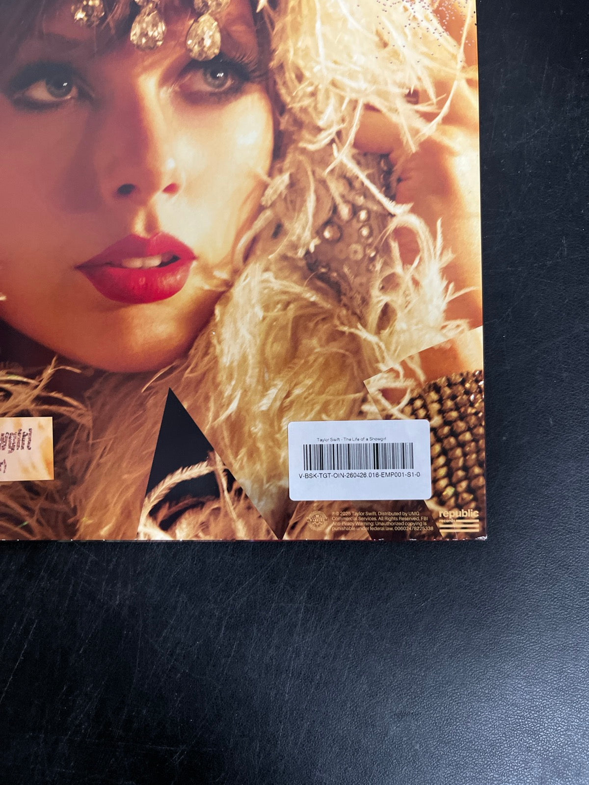 BACK_BR - Taylor Swift - The Life of a ... LE 180gm Pink Yellow Vinyl USED NOT TESTED