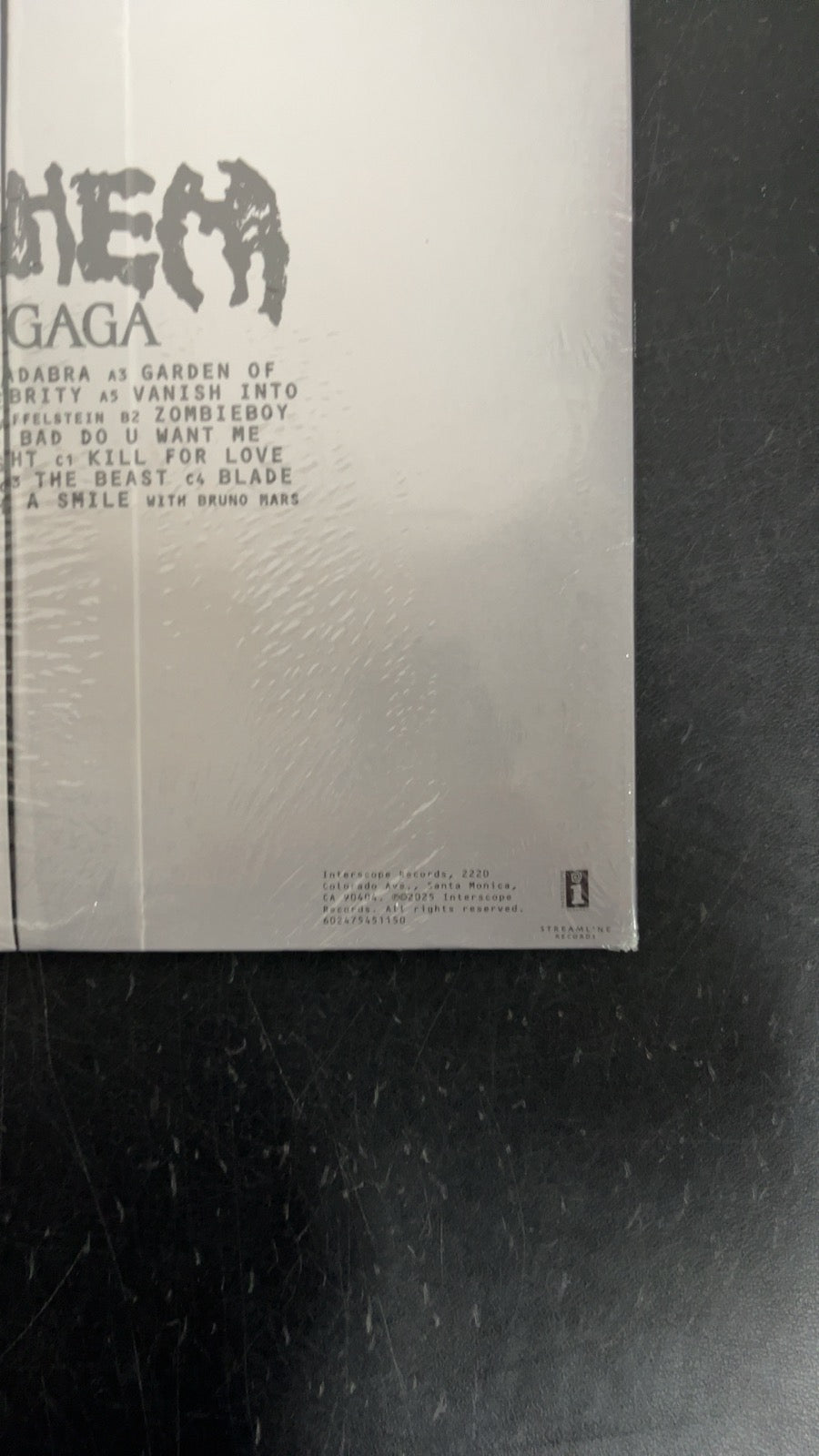 BACK_BR - Lady Gaga - MAYHEM LE Yellow Etched Vinyl USED NOT TESTED