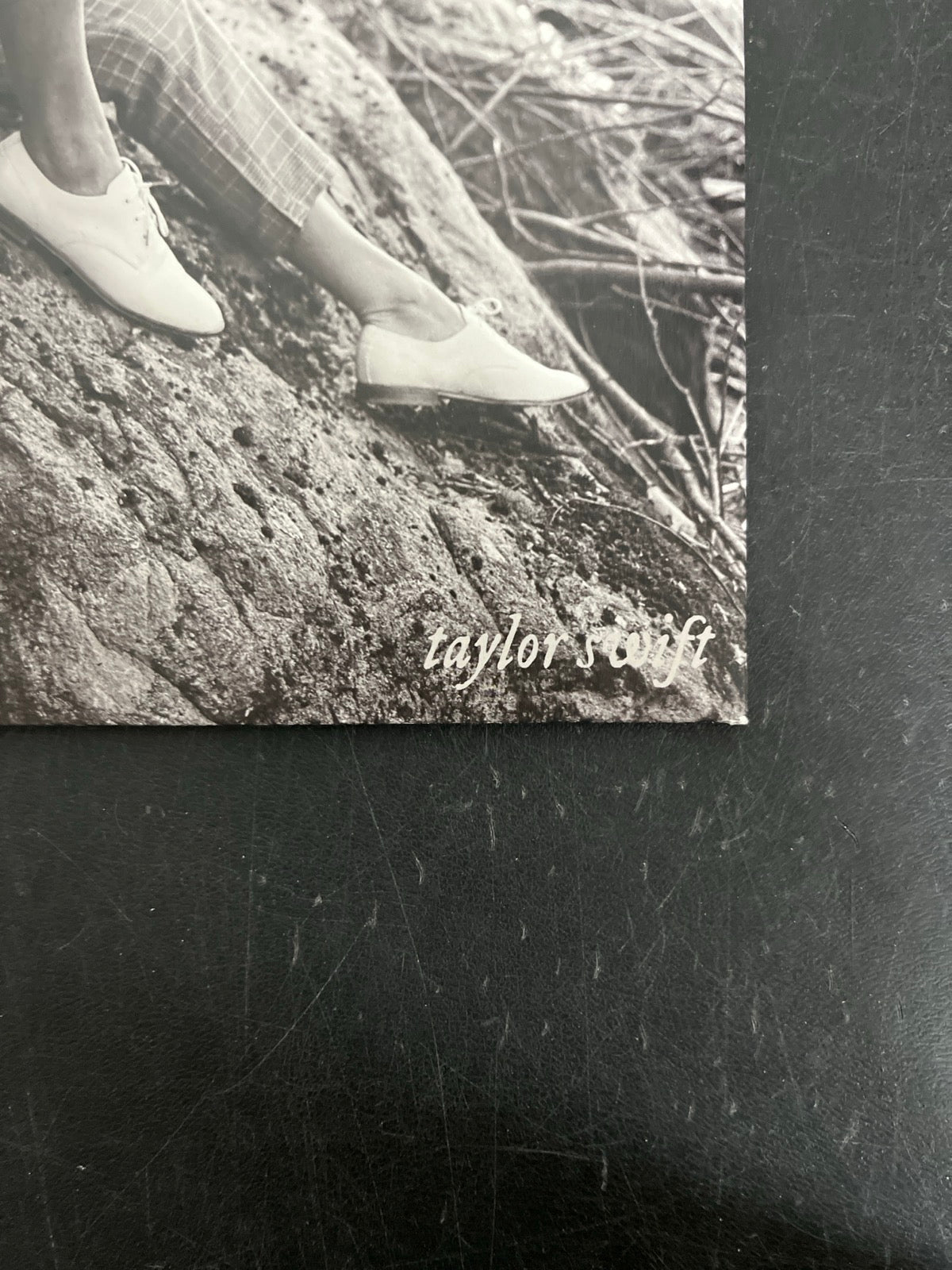 BACK_BR - Taylor Swift - Folklore LE Red Etched Vinyl USED NOT TESTED