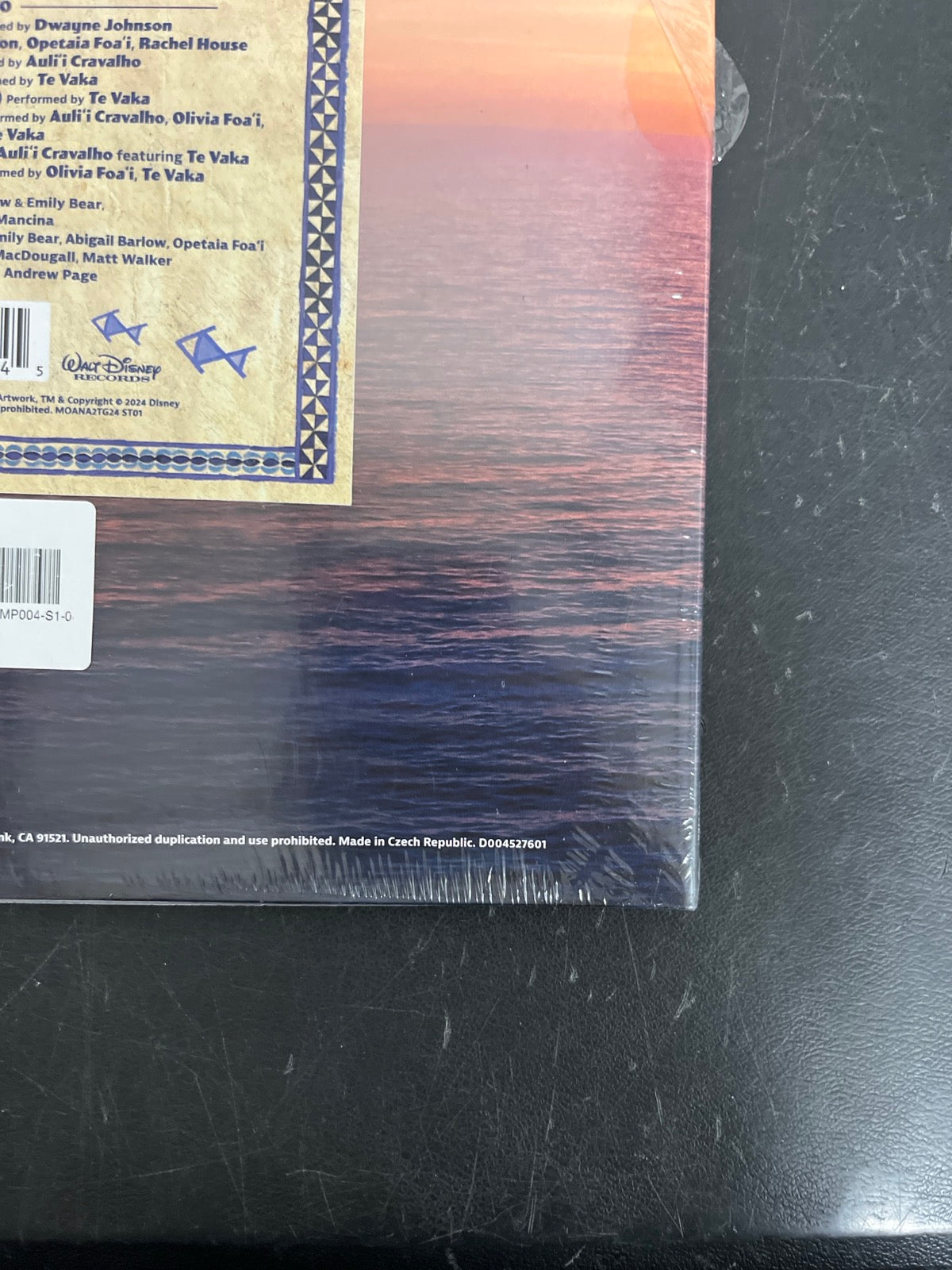 BACK_BR - Moana 2 LE Blue Vinyl USED NOT TESTED