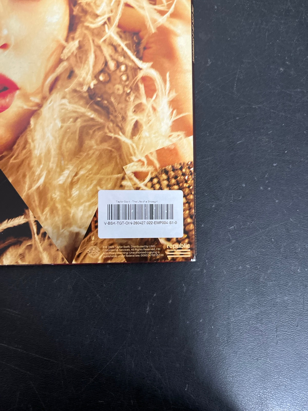 BACK_BR - Taylor Swift - The Life of a ... LE 180gm Pink Yellow Vinyl USED NOT TESTED