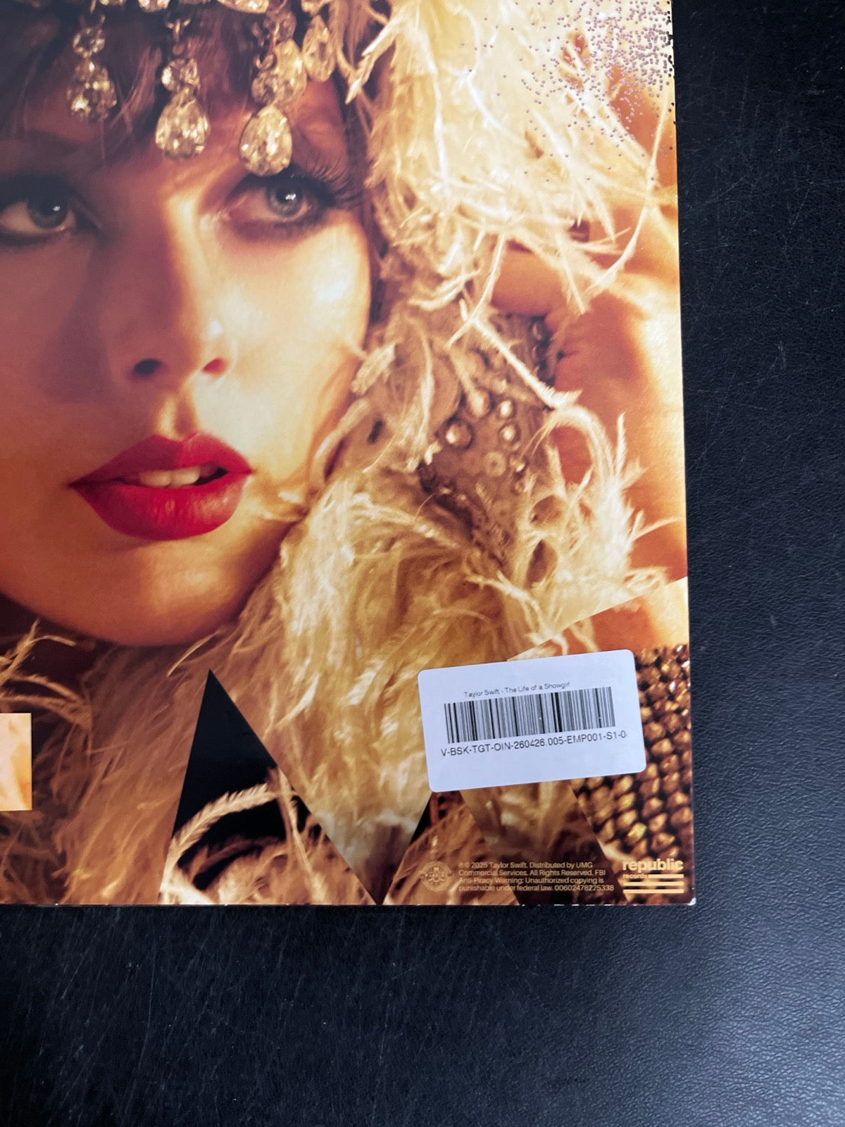 BACK_BR - Taylor Swift - The Life of a ... LE 180gm Pink Yellow Vinyl USED NOT TESTED