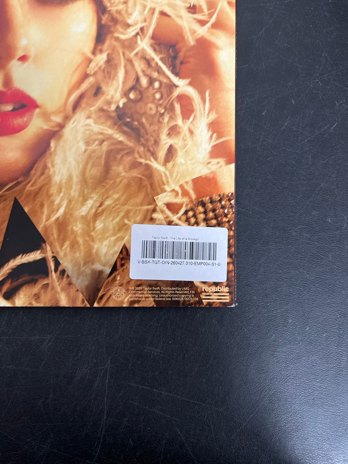 BACK_BR - Taylor Swift - The Life of a ... LE 180gm Pink Yellow Vinyl USED NOT TESTED