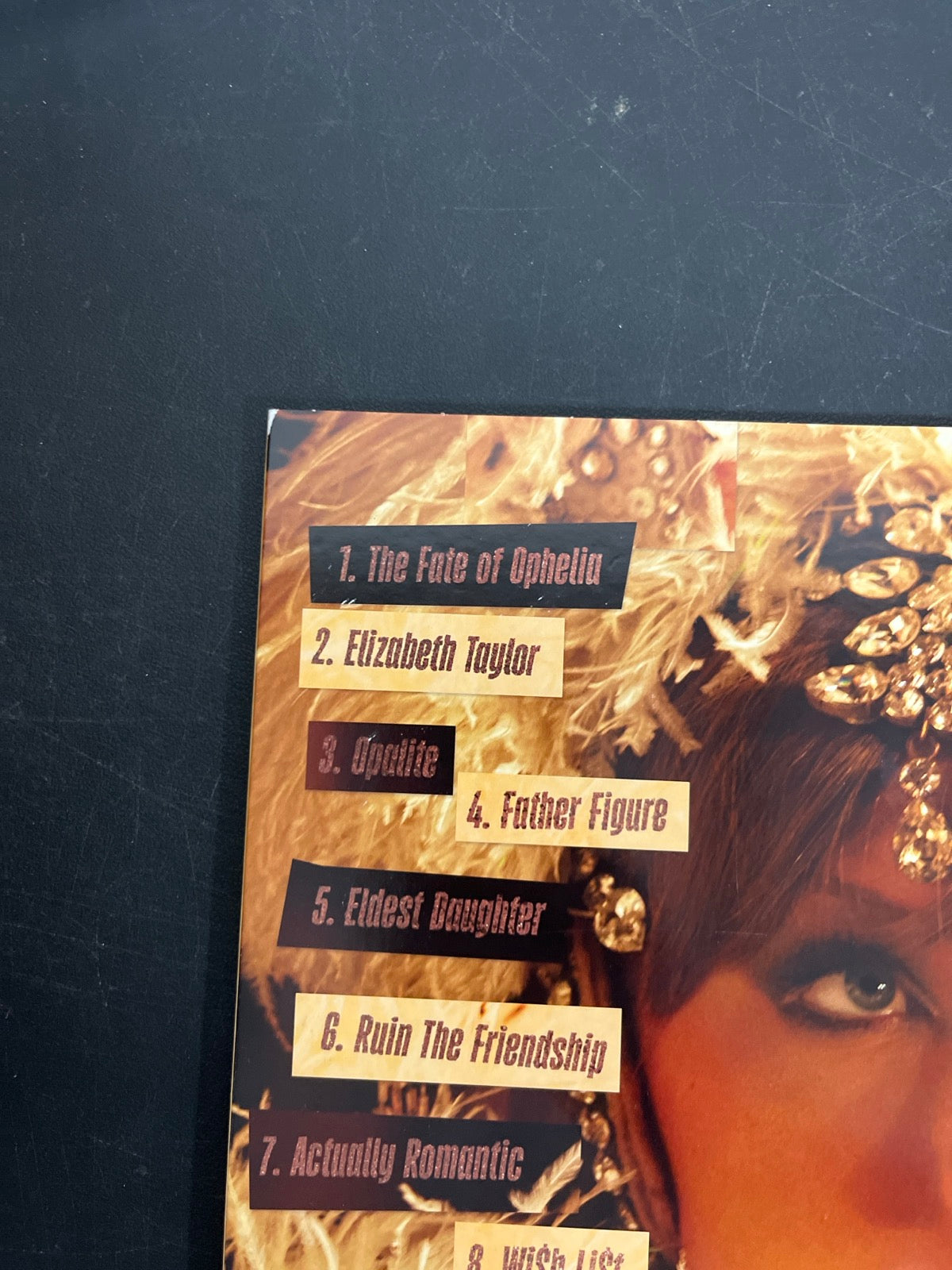 BACK_TL - Taylor Swift - The Life of a ... LE Pink Yellow Vinyl USED NOT TESTED