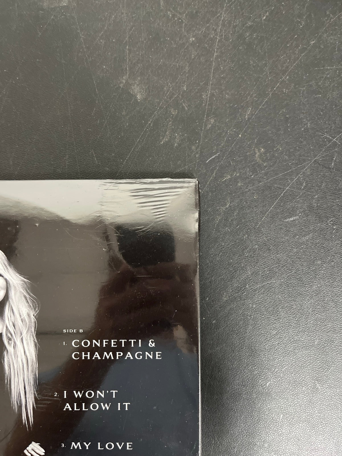 BACK_TR - Mariah Carey - Here For It All LE Honey Vinyl USED NOT TESTED