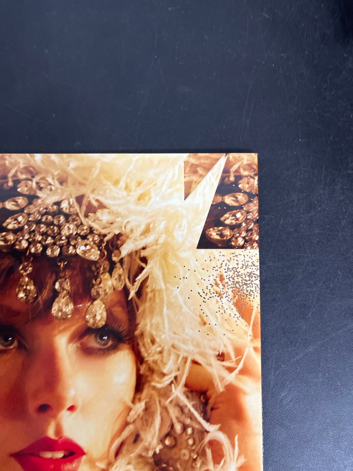 BACK_TR - Taylor Swift - The Life of a ... LE Pink Yellow Vinyl USED NOT TESTED