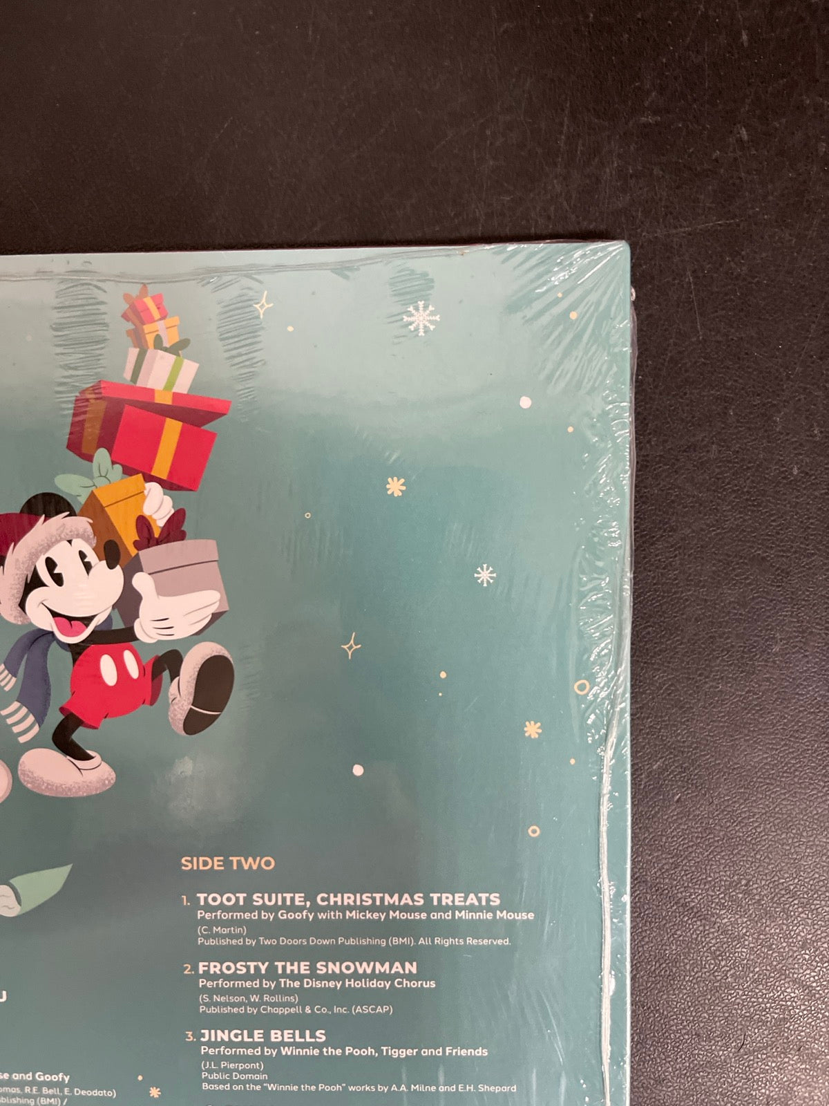 BACK_TR - Disney Holiday Celebration Green Vinyl USED NOT TESTED