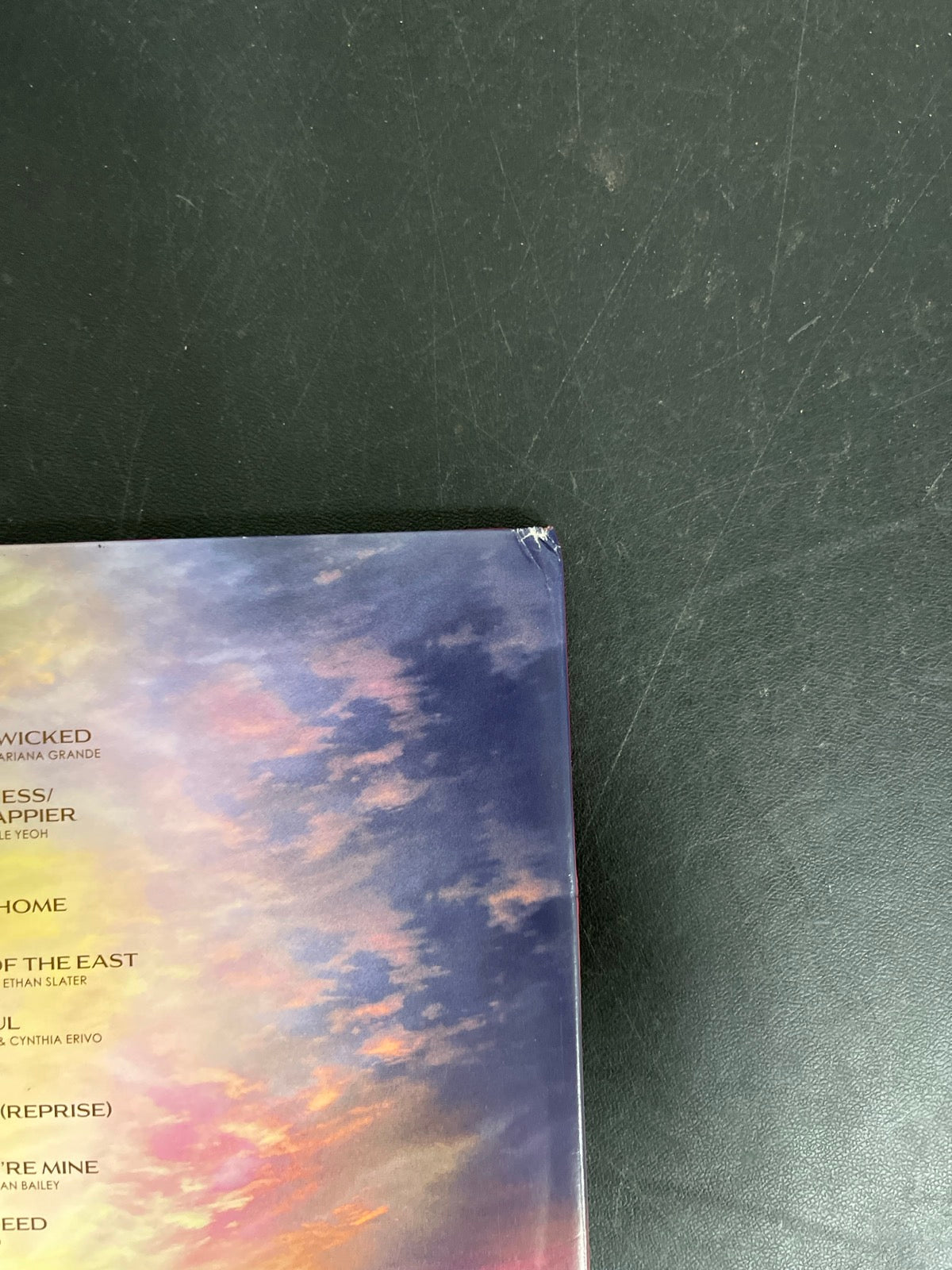 BACK_TR - Wicked: For Good OST LE Pink / Green Vinyl USED NOT TESTED