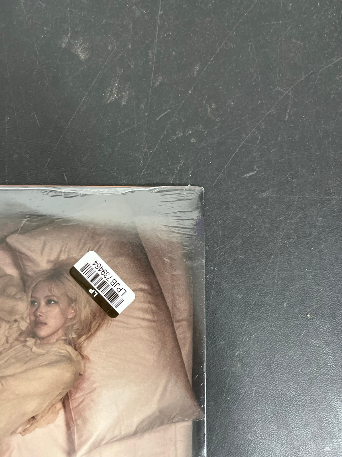 BACK_TR - Rosé - Rosie LE Red Vinyl USED NOT TESTED