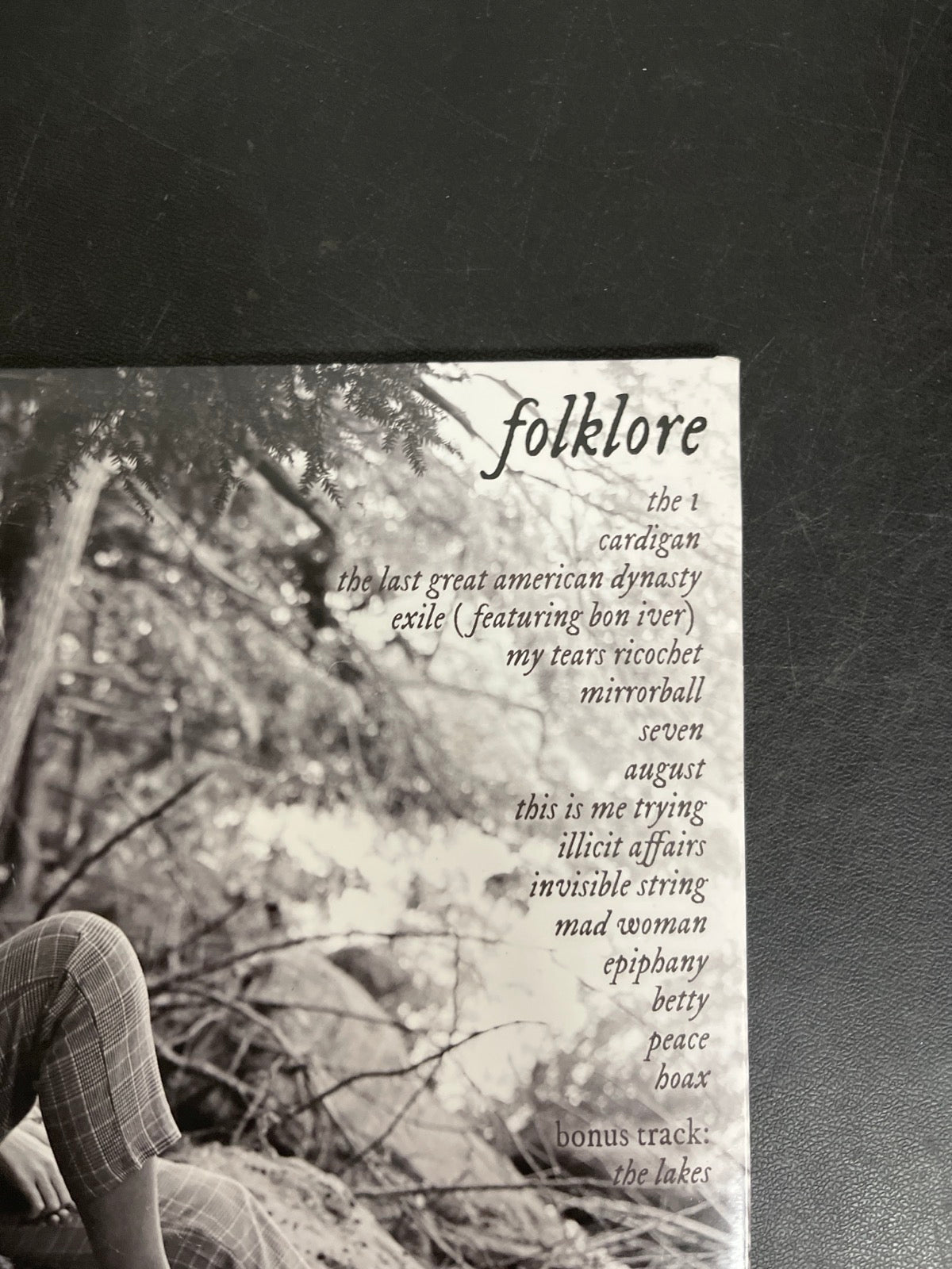 BACK_TR - Taylor Swift - Folklore LE Red Etched Vinyl USED NOT TESTED