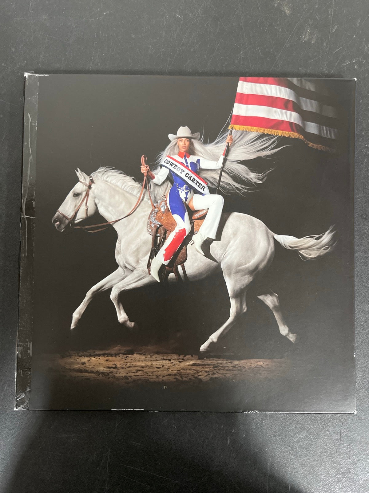 FRONT - Beyoncé - Cowboy Carter LE Vinyl USED NOT TESTED