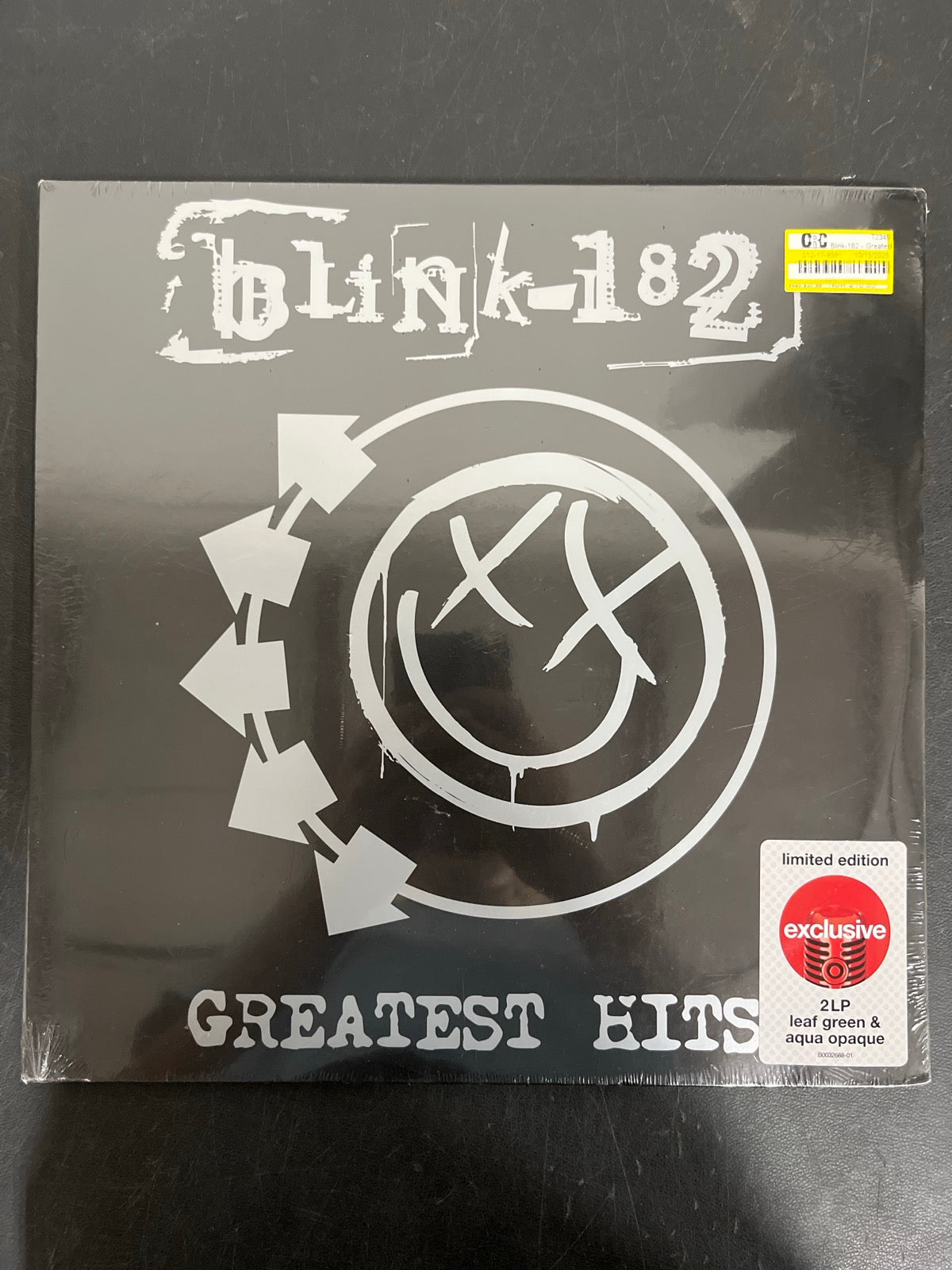 FRONT - Blink-182 - Greatest Hits LE Green / Aqua Vinyl USED NOT TESTED