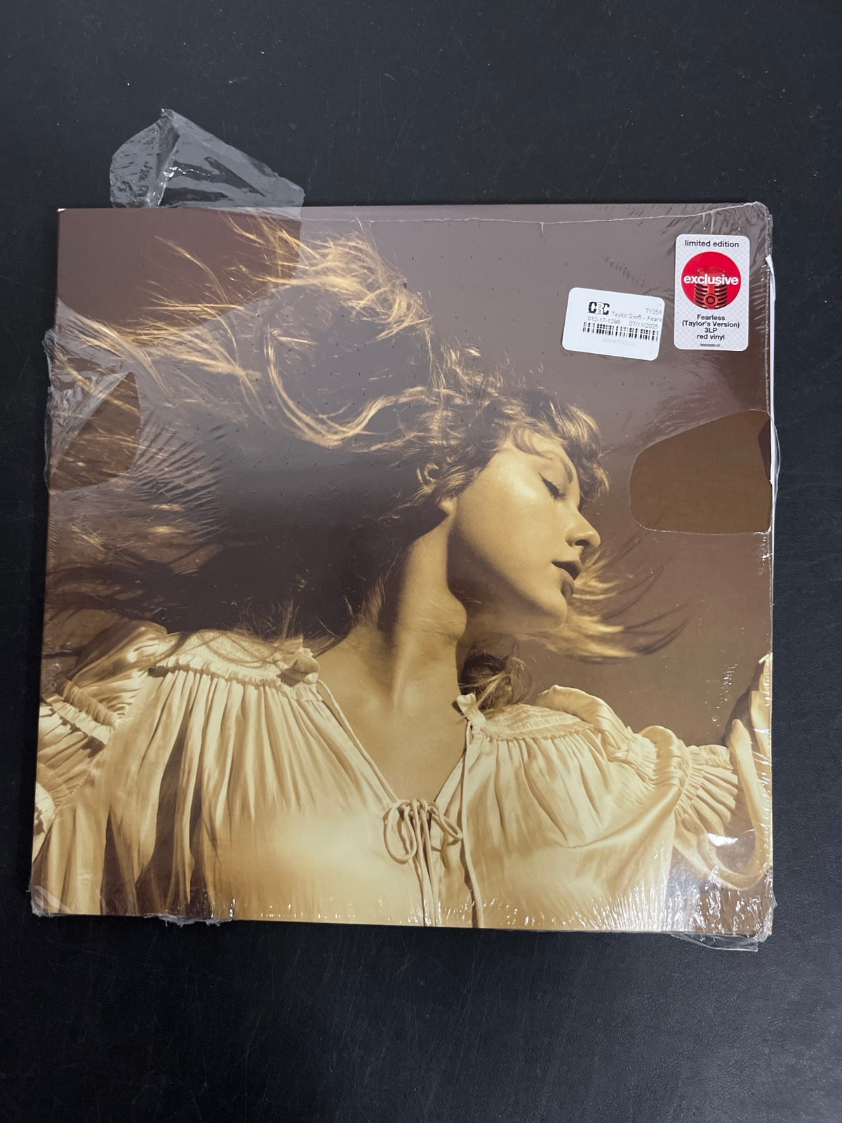 FRONT - Taylor Swift - Fearless (Taylor's Version) Red Numbered Vinyl SEALED NOT TESTED