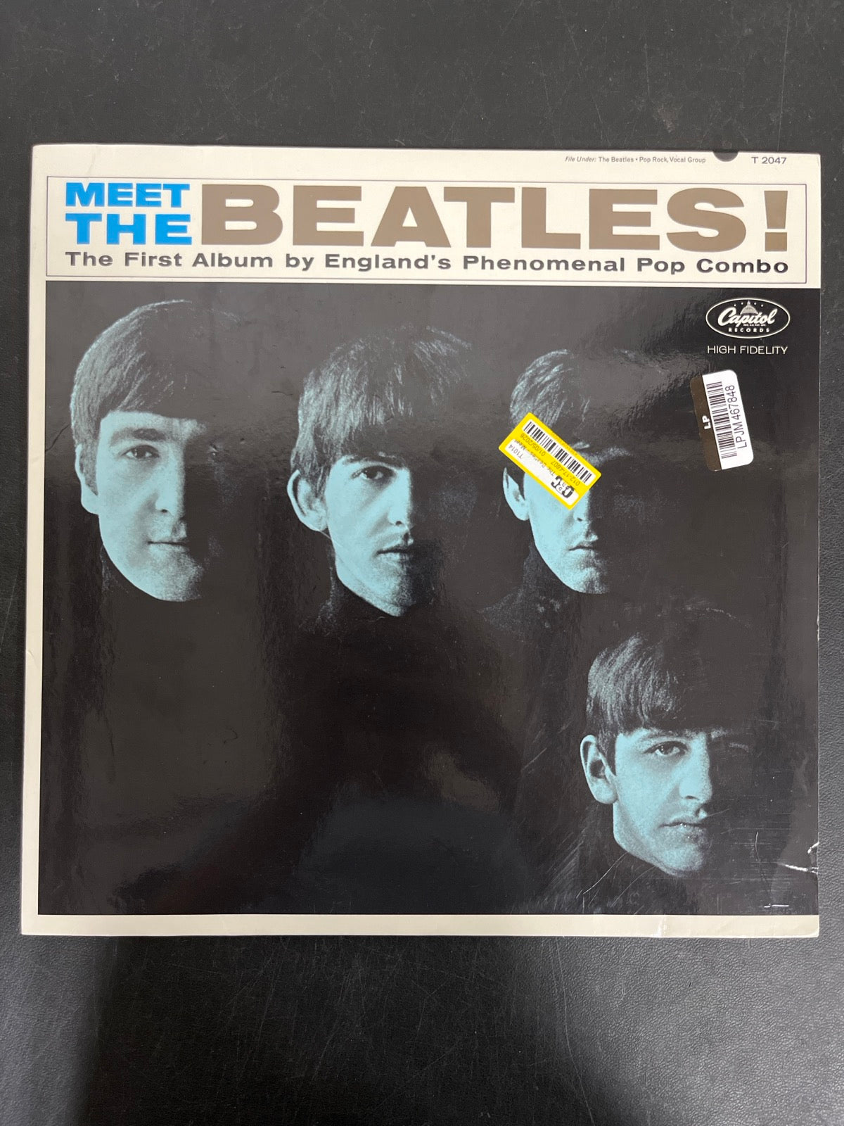 FRONT - The Beatles - Meet The Beatles! 180gm Blue Vinyl USED NOT TESTED