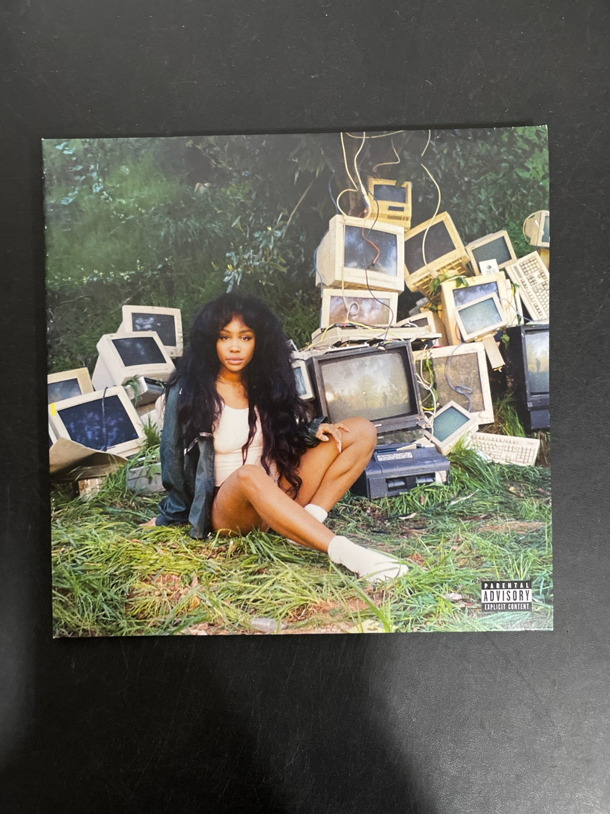 FRONT - SZA - Ctrl LE Translucent Green Vinyl USED NOT TESTED
