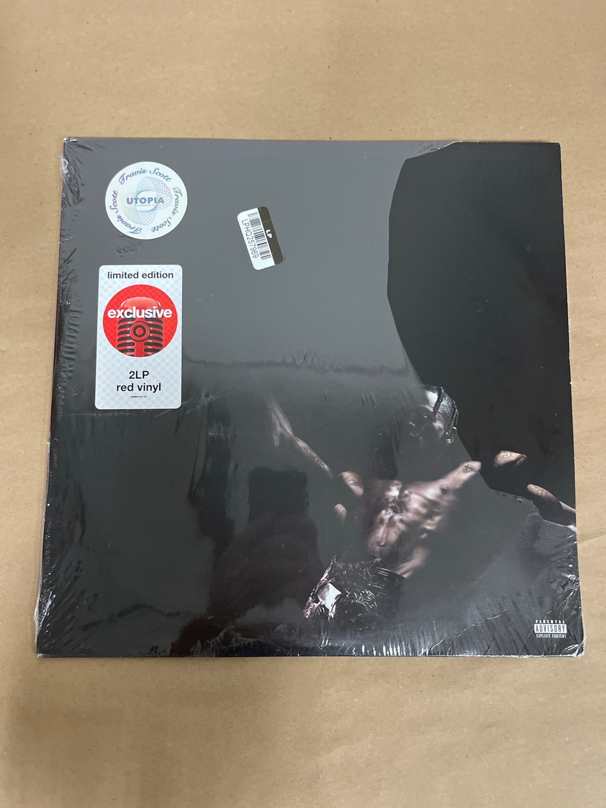 FRONT - Travis Scott - Utopia LE Red Vinyl USED NOT TESTED