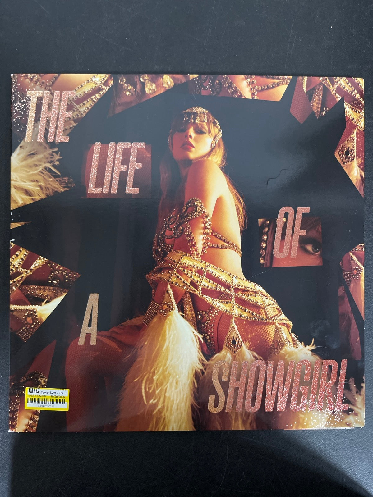 FRONT - Taylor Swift - The Life of a ... LE 180gm Pink Yellow Vinyl USED NOT TESTED
