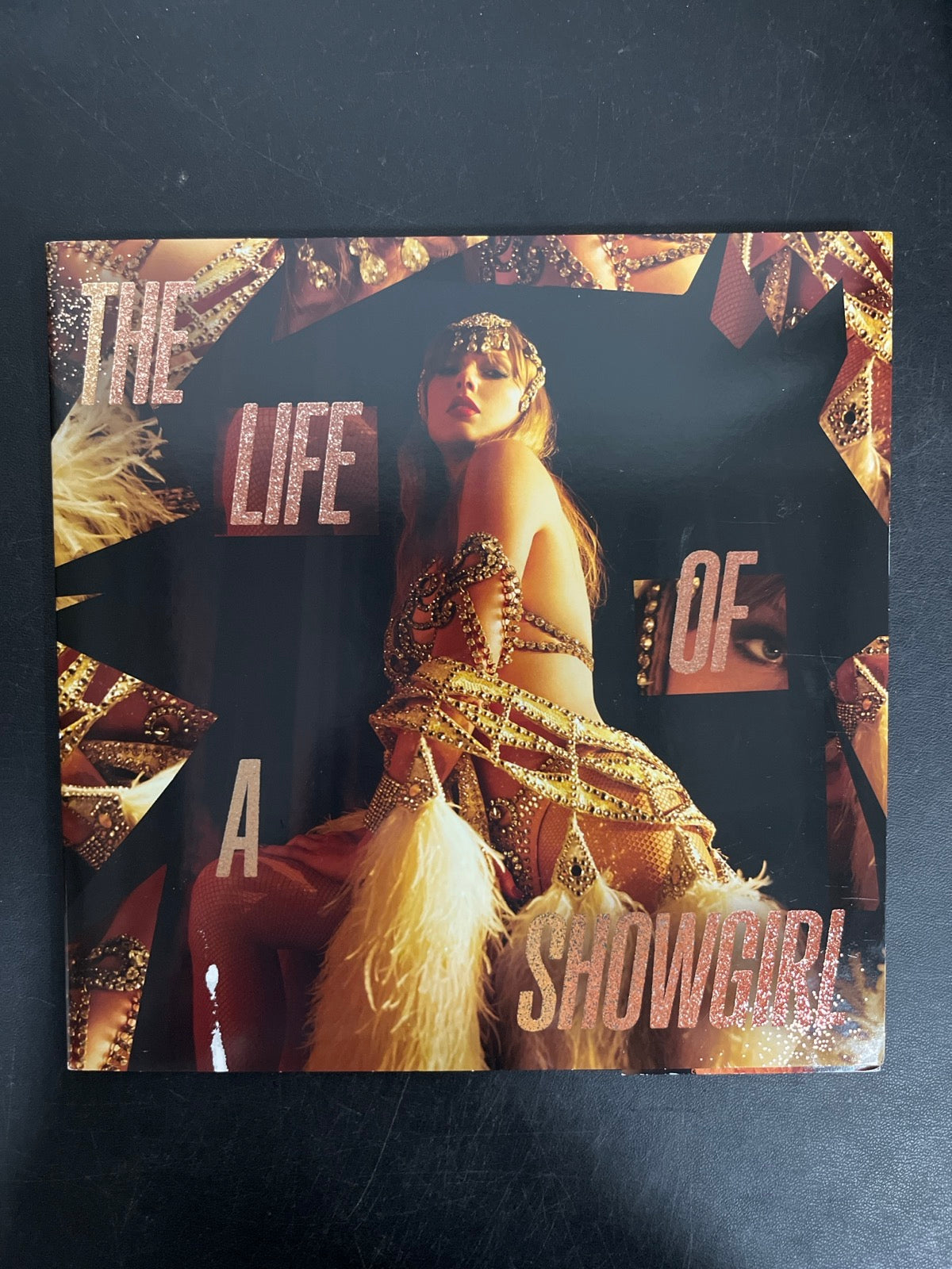 FRONT - Taylor Swift - The Life of a ... LE 180gm Pink Yellow Vinyl USED NOT TESTED
