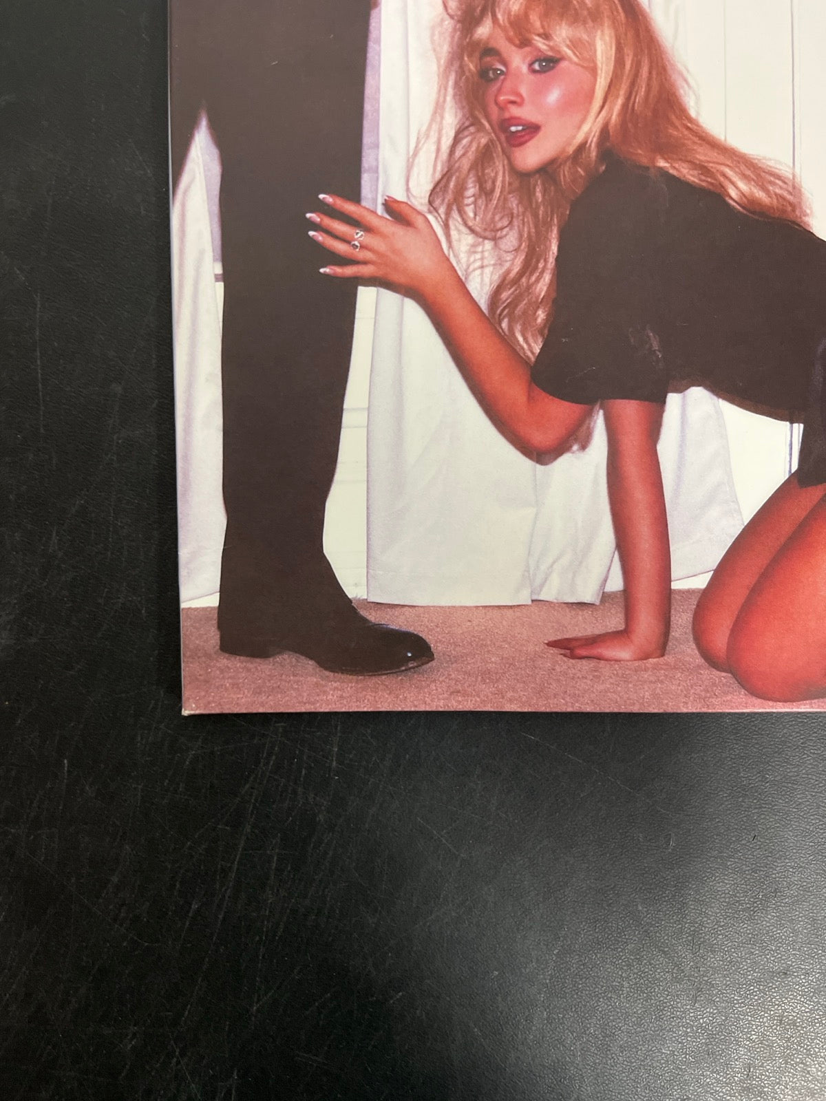 FRONT_BL - Sabrina Carpenter - Man's Best Friend LE White Vinyl USED NOT TESTED