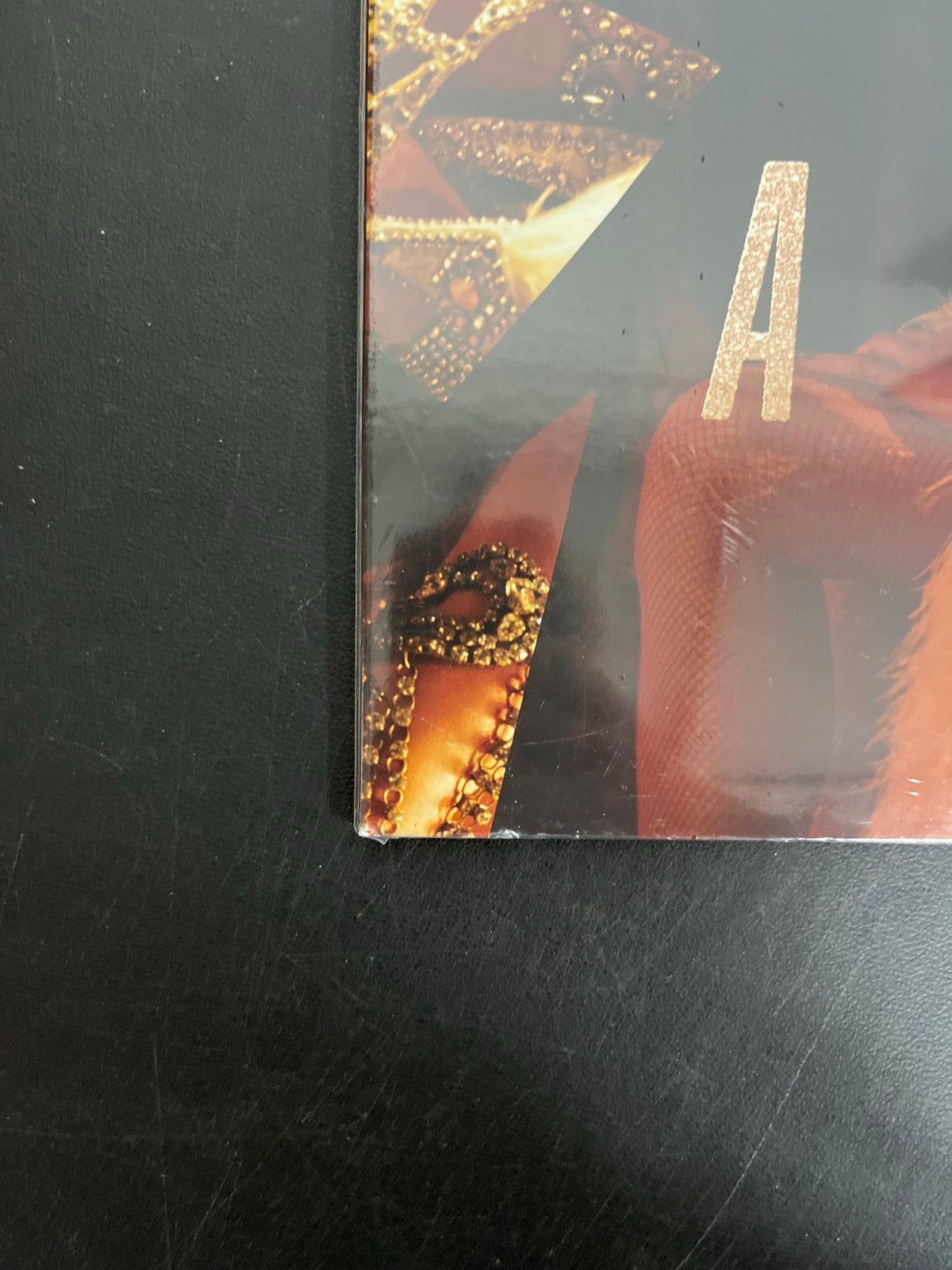FRONT_BL - Taylor Swift - The Life of a ... LE 180gm Pink Yellow Vinyl USED NOT TESTED