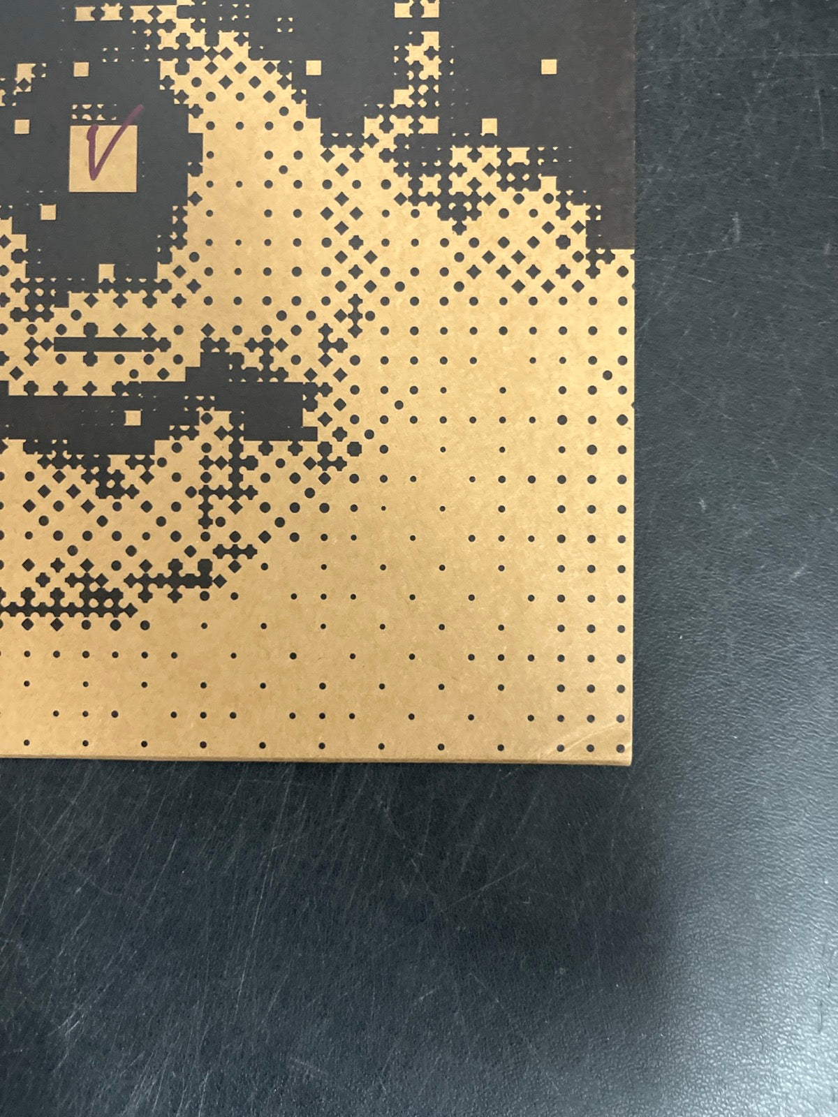 FRONT_BR - V (BTS) - Layover LE Gray Vinyl USED NOT TESTED