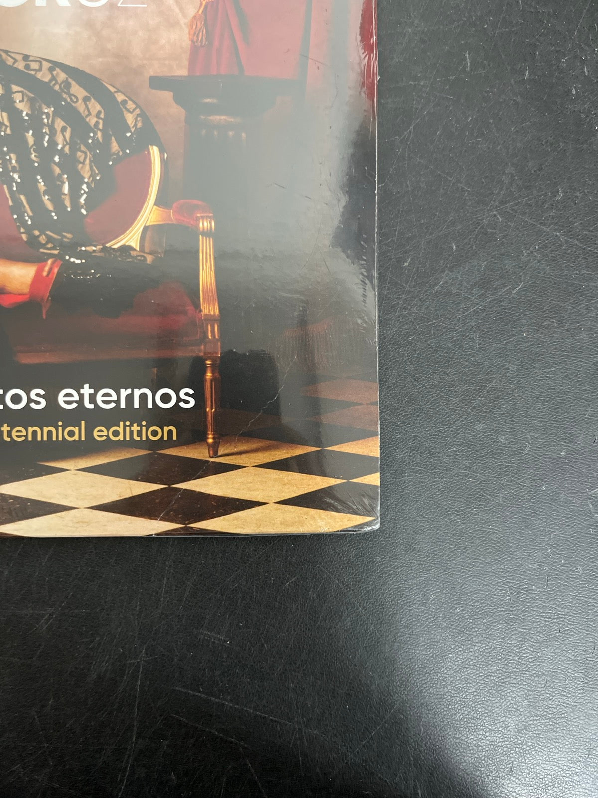 FRONT_BR - Celia Cruz - Éxitos Eternos: Centenn ... LE Cherry Marble Vinyl USED NOT TESTED