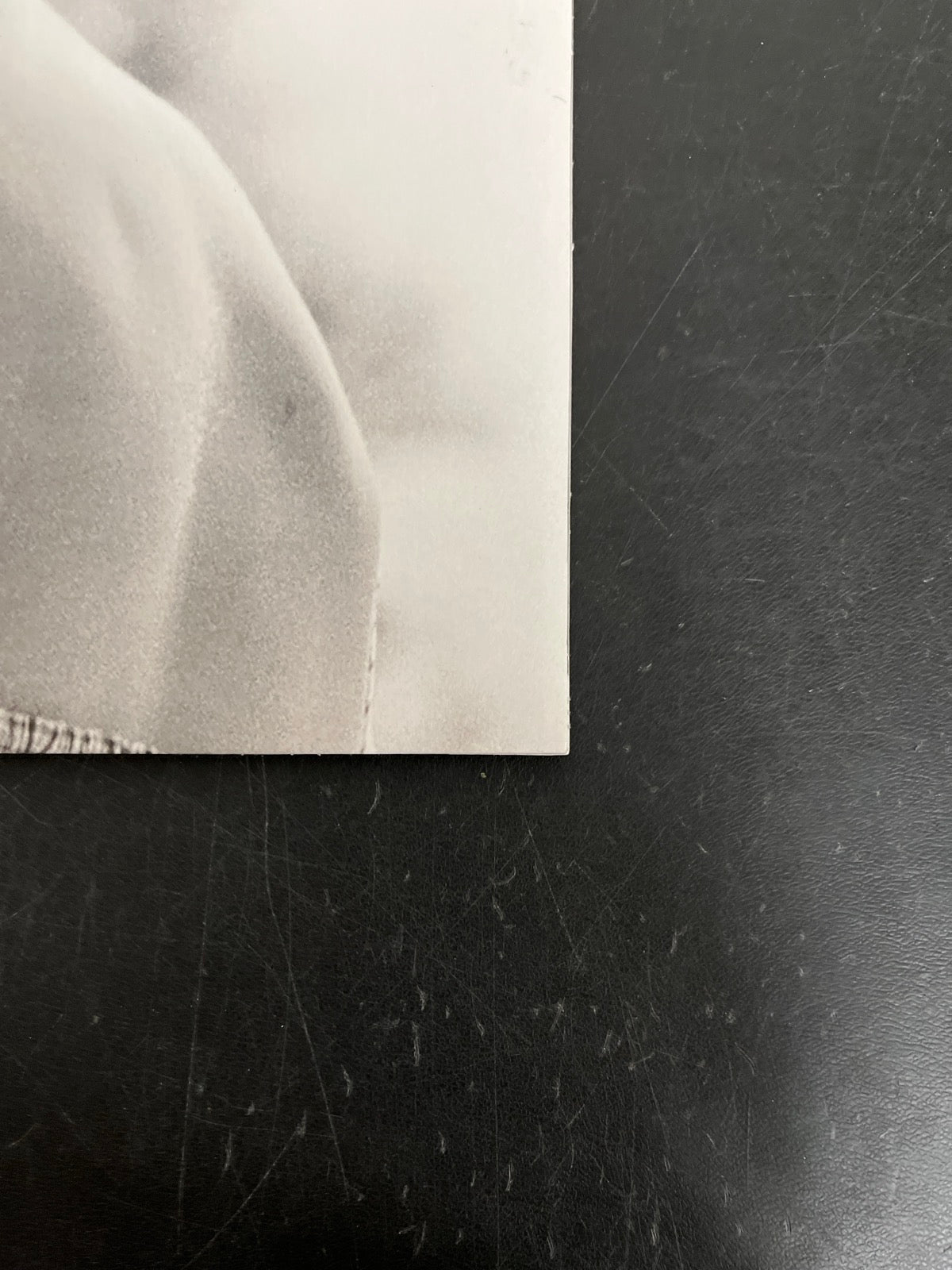 FRONT_BR - Taylor Swift - Folklore LE Red Etched Vinyl USED NOT TESTED