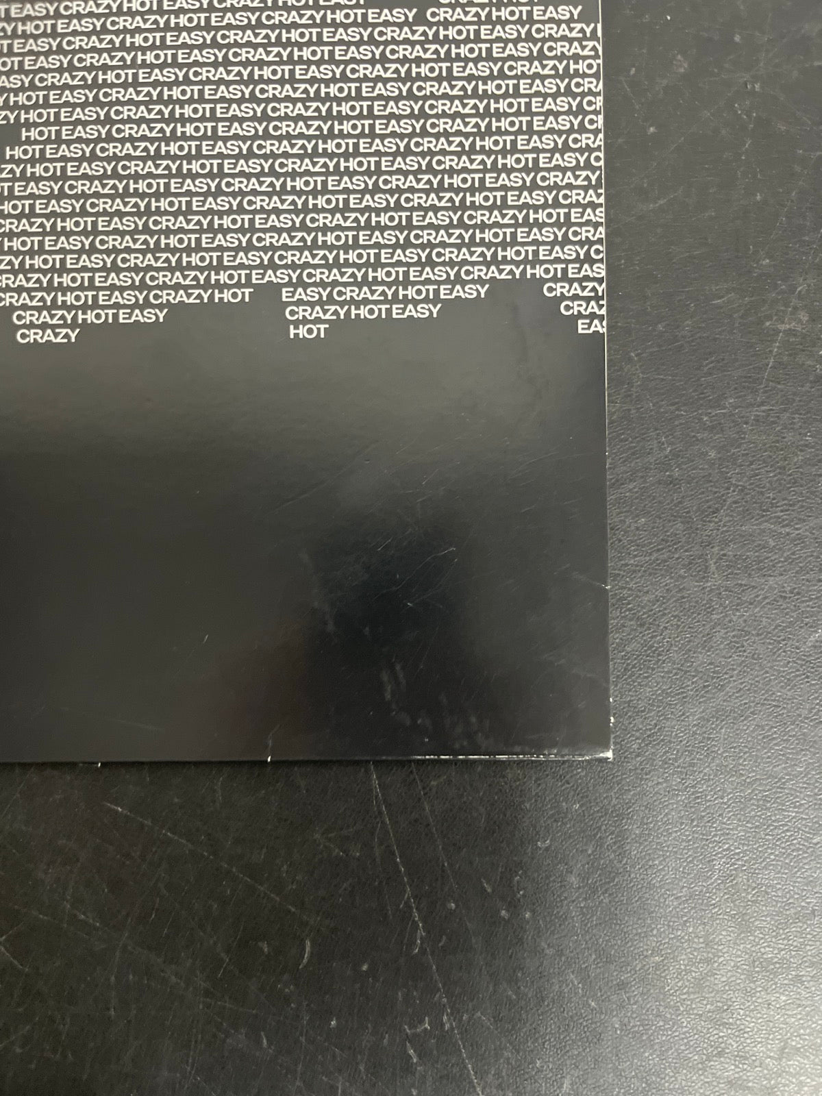 FRONT_BR - Le Sserafim - Easy-Crazy-Hot LE Translucent Vinyl USED NOT TESTED