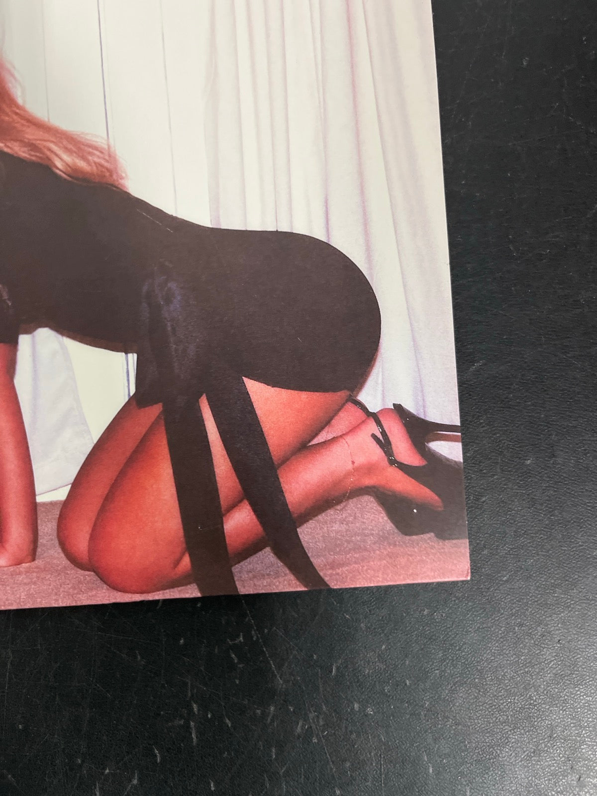 FRONT_BR - Sabrina Carpenter - Man's Best Friend LE White Vinyl USED NOT TESTED