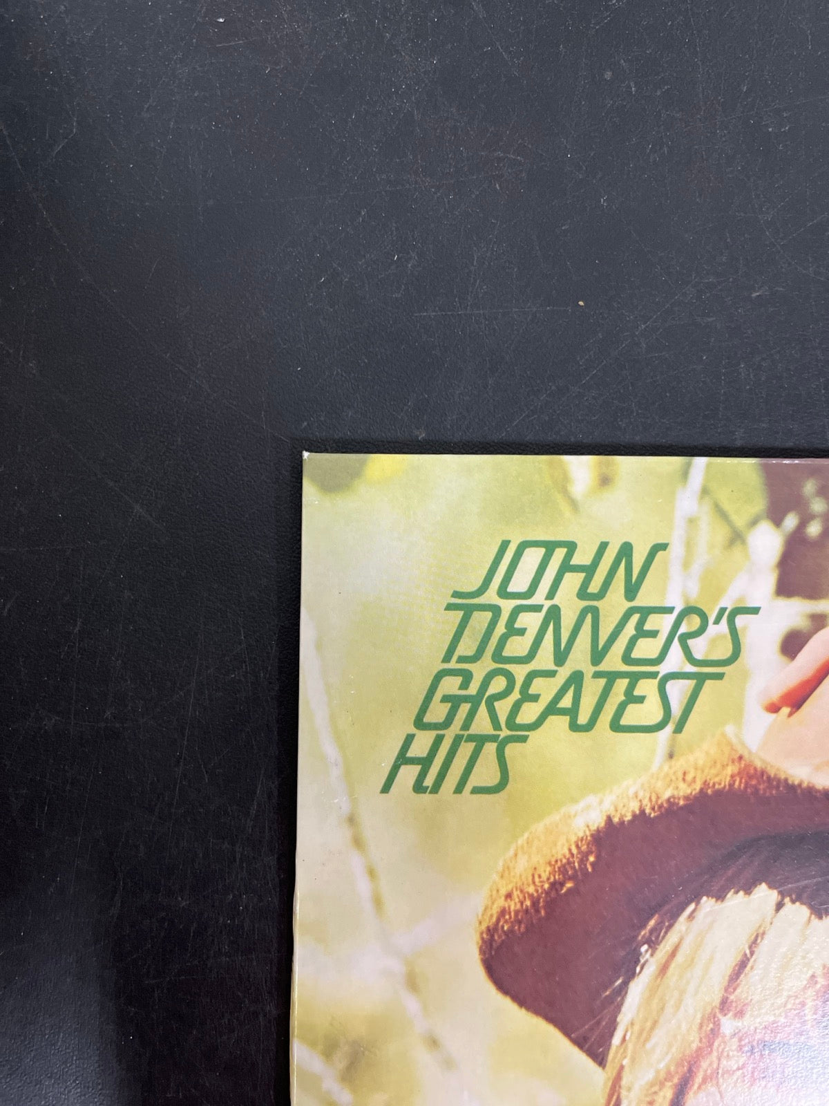 FRONT_TL - John Denver - John Denver's Greatest Hits Vinyl USED NOT TESTED
