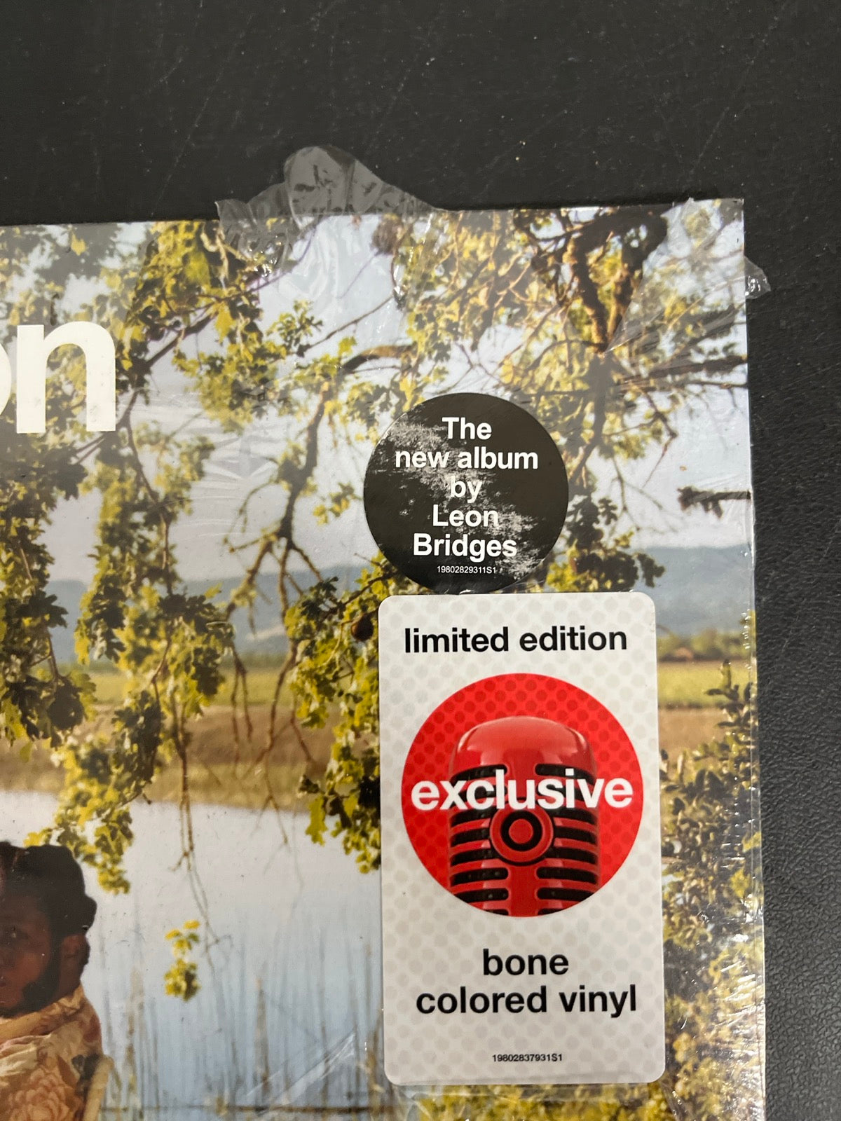 FRONT_TR - Leon Bridges - Leon Collector's Ed. Bone Color Vinyl USED NOT TESTED