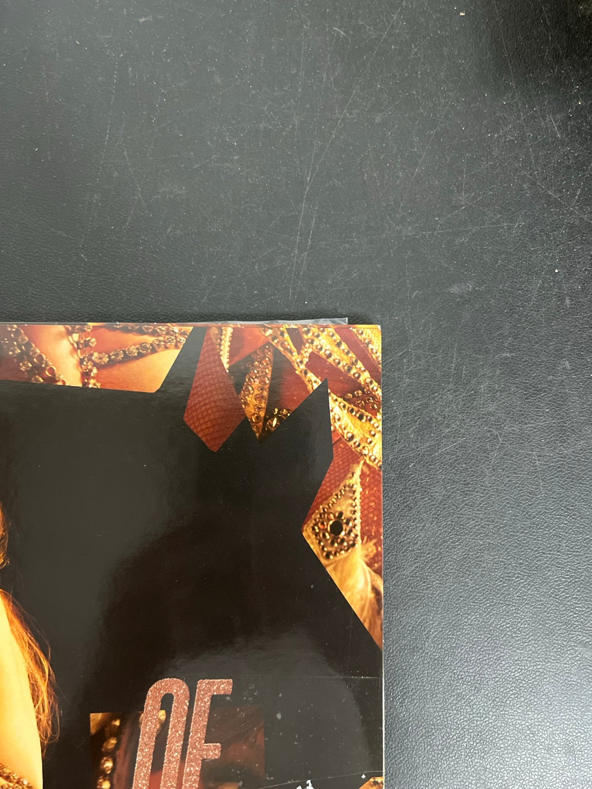 FRONT_TR - Taylor Swift - The Life of a ... LE 180gm Pink Yellow Vinyl USED NOT TESTED