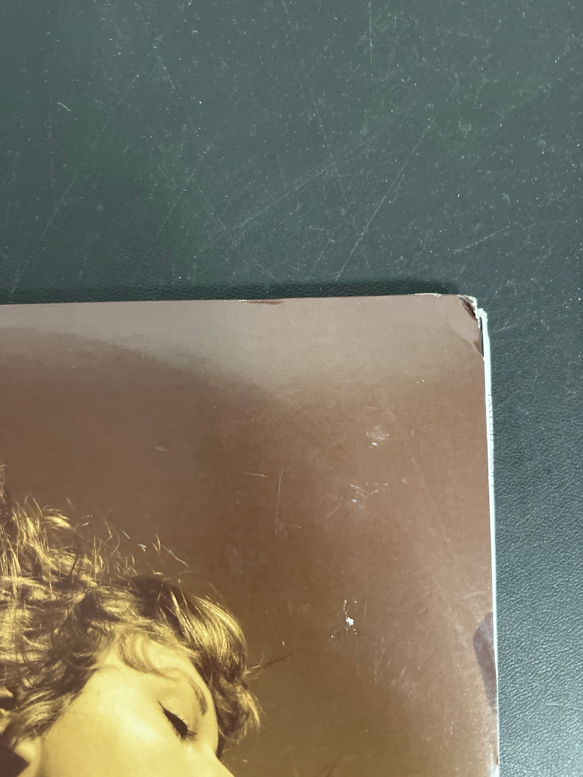 FRONT_TR - Taylor Swift - Fearless (Taylor's Version) Red Numbered Vinyl USED NOT TESTED