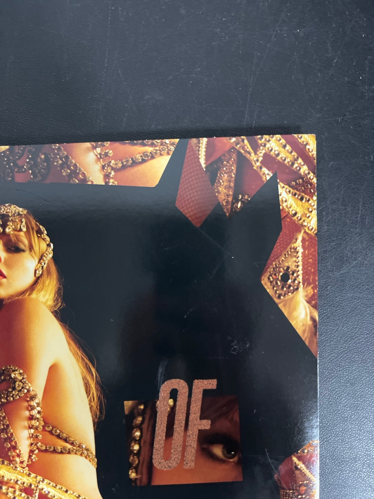 FRONT_TR - Taylor Swift - The Life of a ... LE 180gm Pink Yellow Vinyl USED NOT TESTED