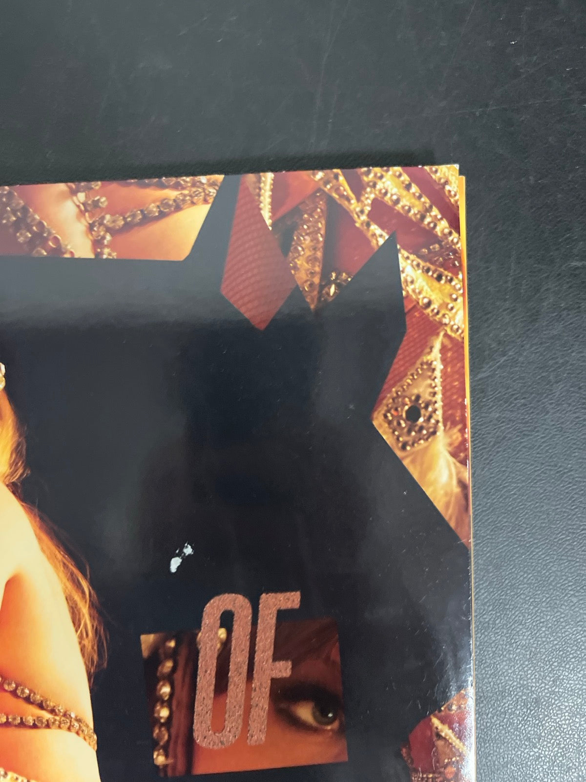 FRONT_TR - Taylor Swift - The Life of a ... LE 180gm Pink Yellow Vinyl USED NOT TESTED