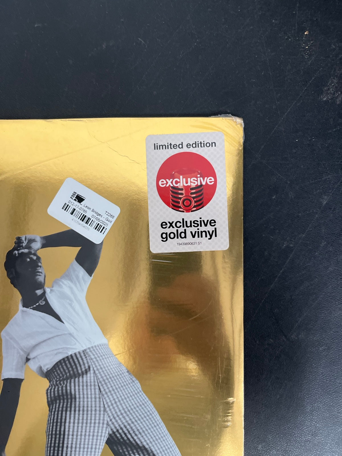 FRONT_TR - Leon Bridges - Gold-Diggers Sound LE Gold Vinyl USED NOT TESTED